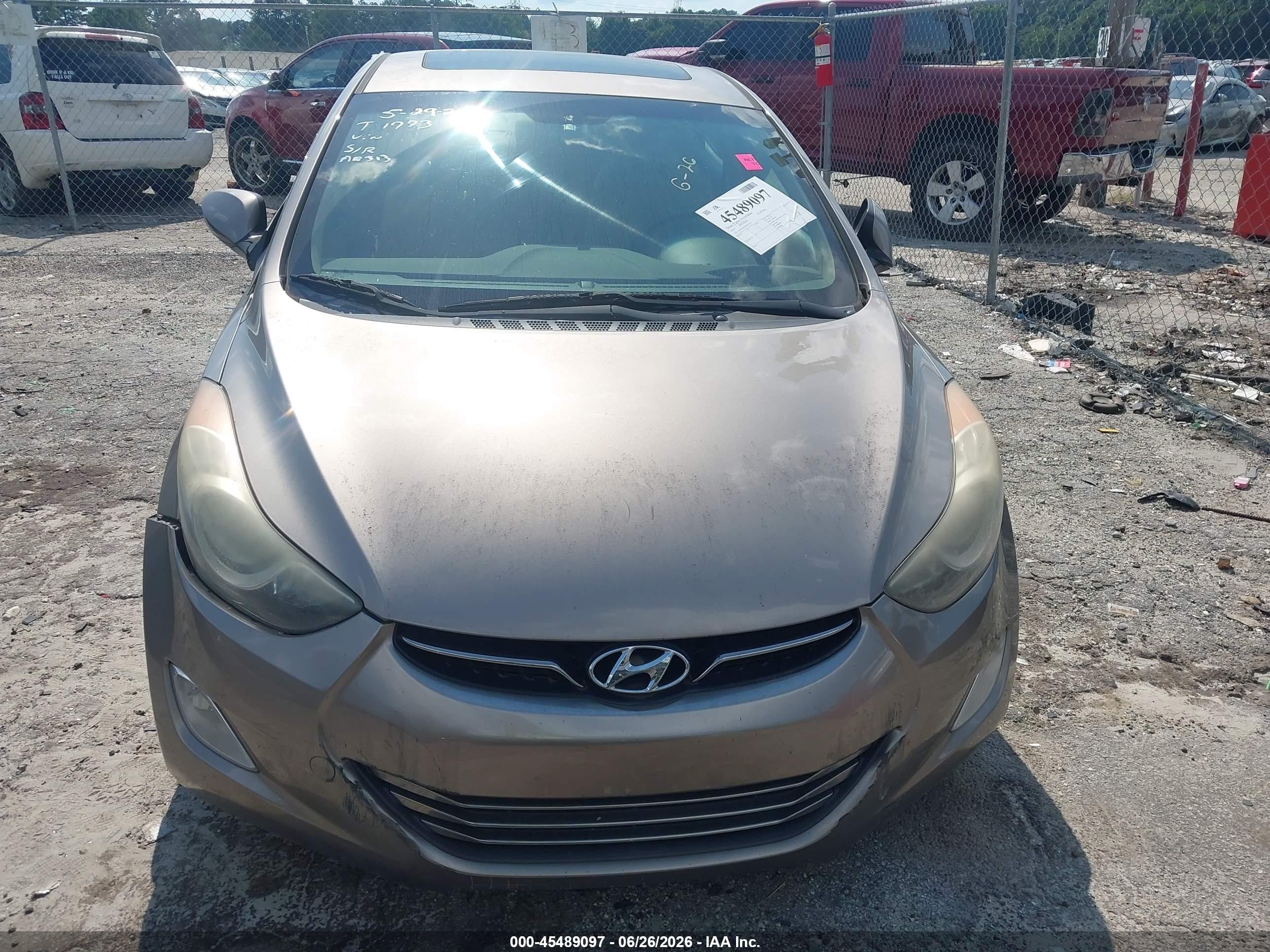 2013 Hyundai Elantra Limited Tan vin: 5NPDH4AE0DH152221