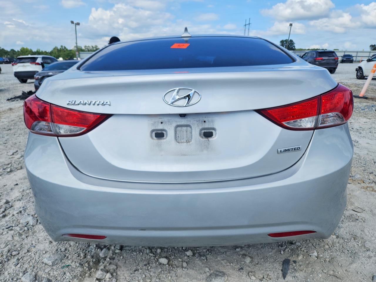 2013 Hyundai Elantra Limited Серебряный vin: 5NPDH4AE0DH169861