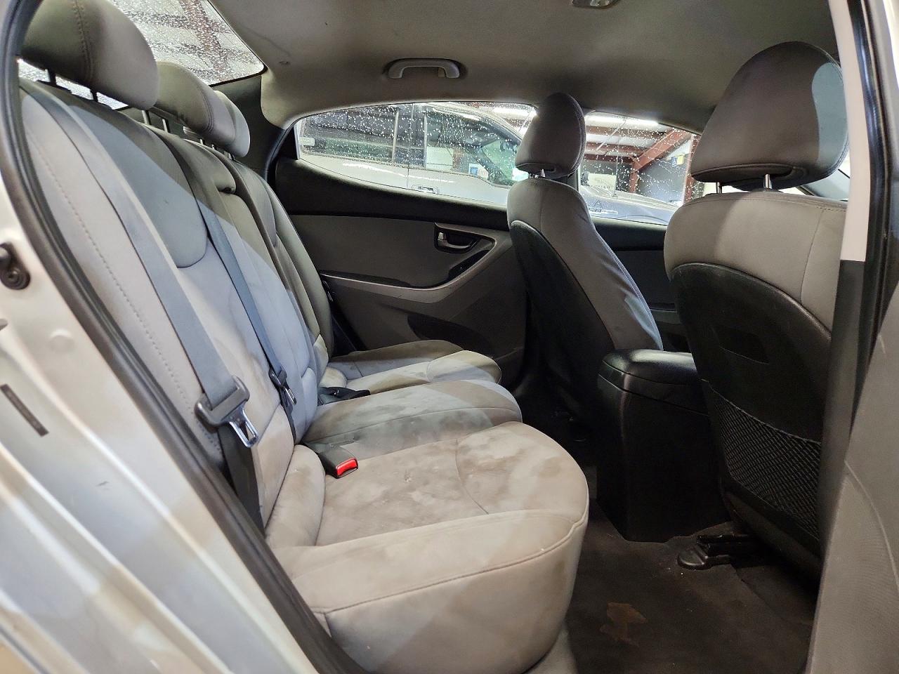 2013 Hyundai Elantra Gls Серебряный vin: 5NPDH4AE0DH173831