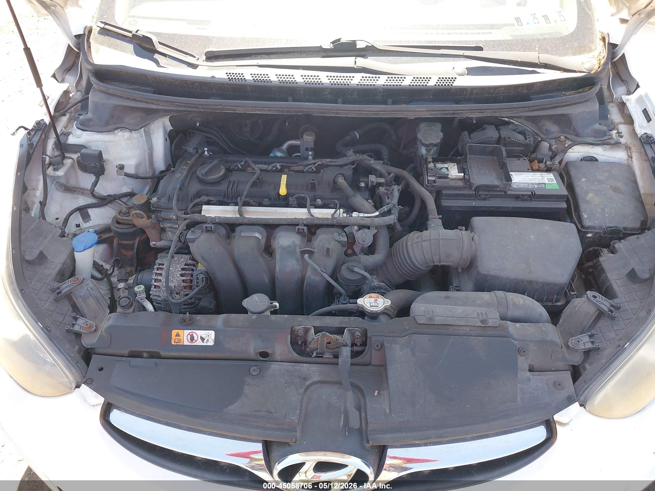 2013 Hyundai Elantra Gls White vin: 5NPDH4AE0DH216581