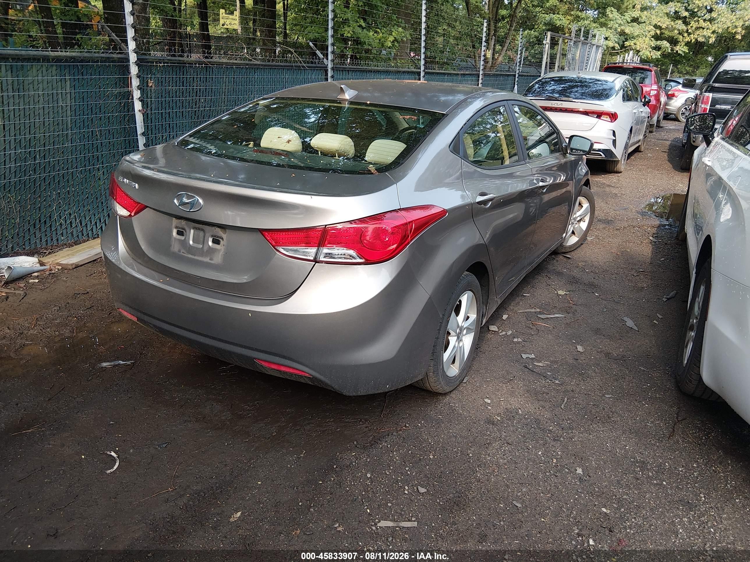 2013 Hyundai Elantra Gls Gold vin: 5NPDH4AE0DH223028