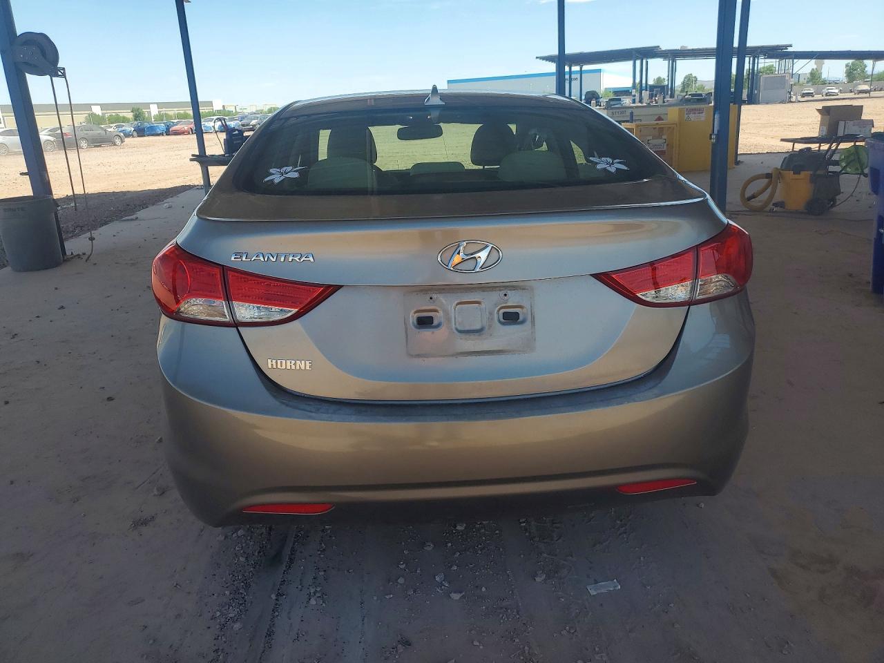 2013 Hyundai Elantra Gls Tan vin: 5NPDH4AE0DH237219