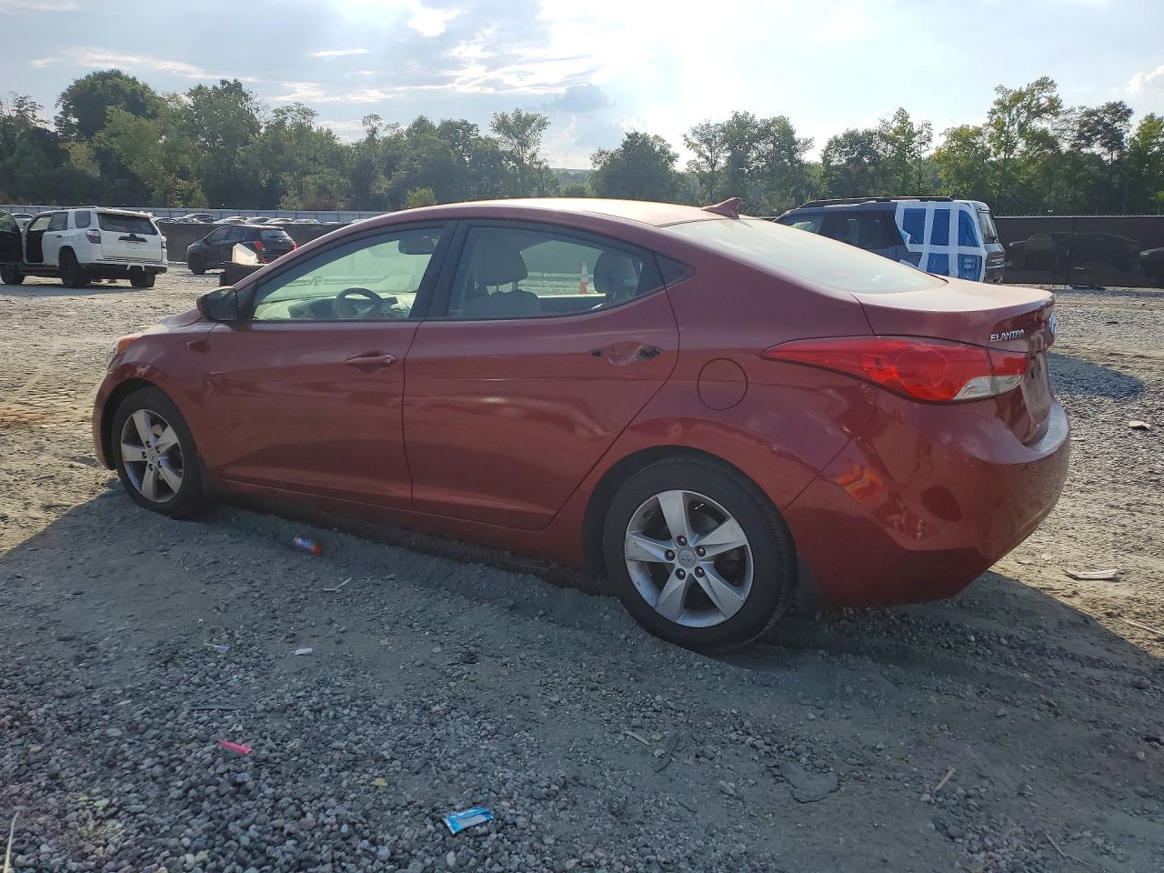 2013 Hyundai Elantra Gls Burgundy vin: 5NPDH4AE0DH237866