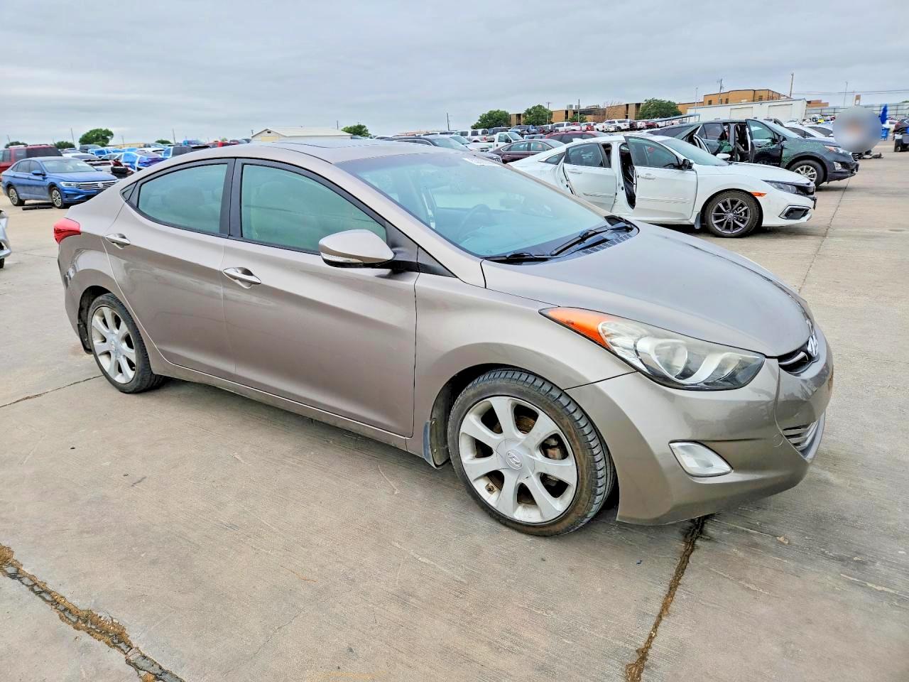 2013 Hyundai Elantra Limited Tan vin: 5NPDH4AE0DH244719