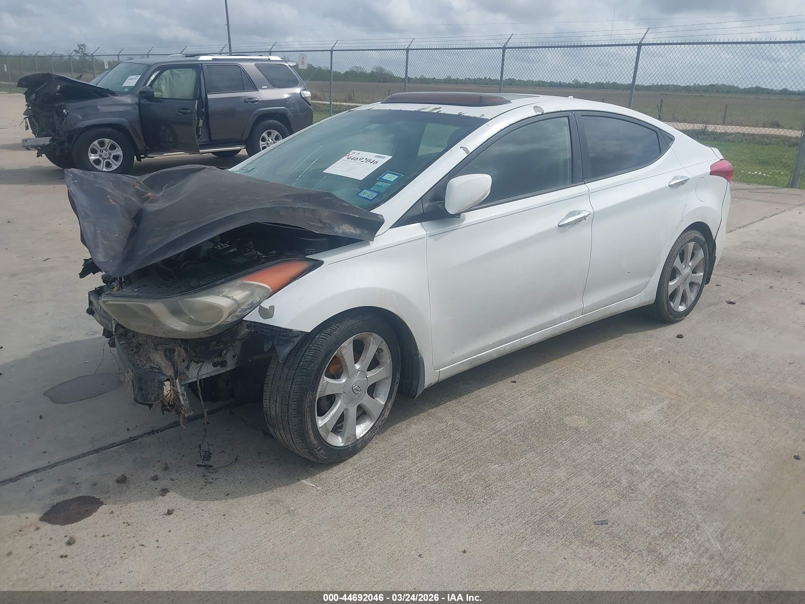 2013 Hyundai Elantra Limited White vin: 5NPDH4AE0DH247281