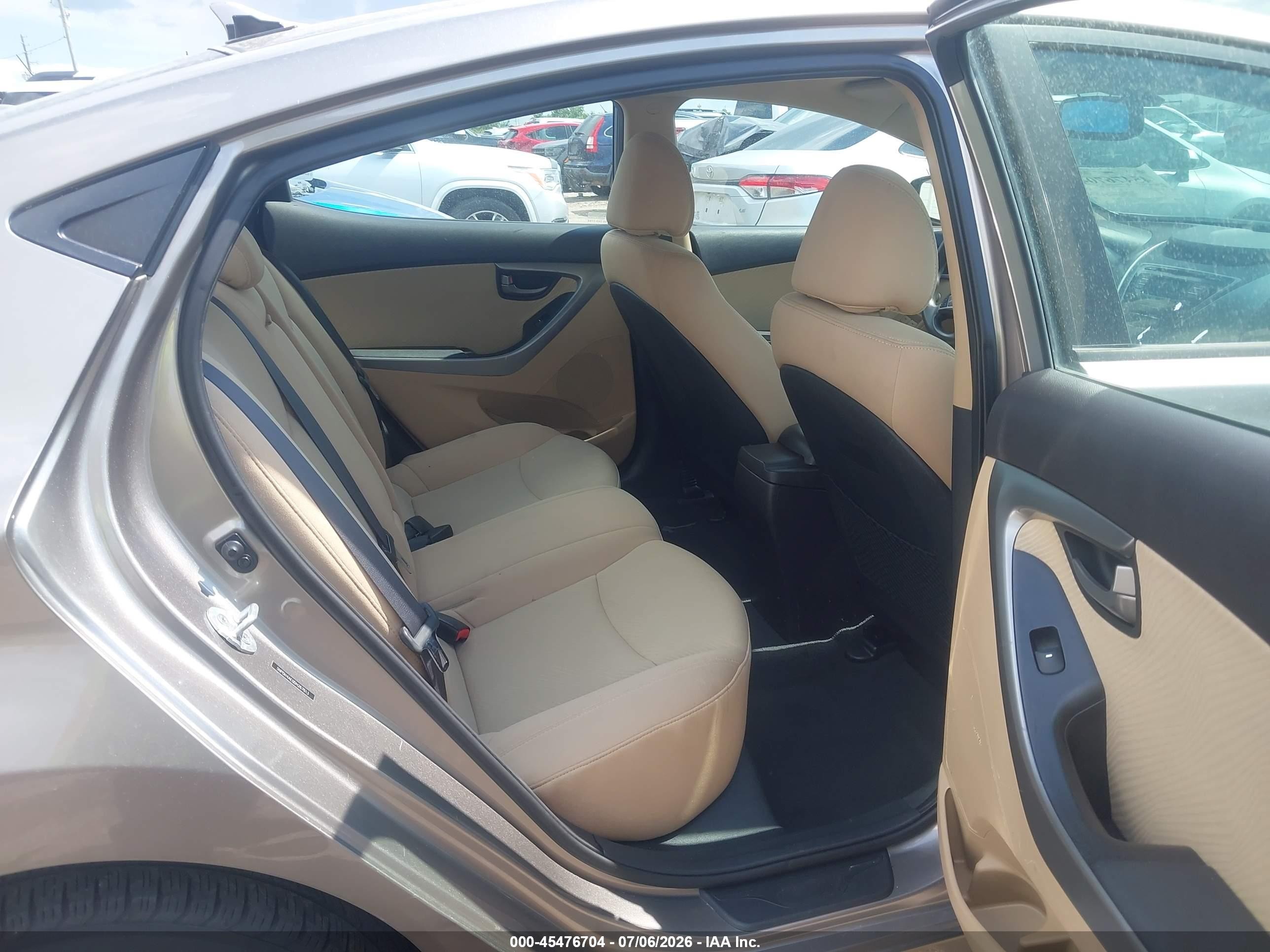 2013 Hyundai Elantra Gls Beige vin: 5NPDH4AE0DH267613
