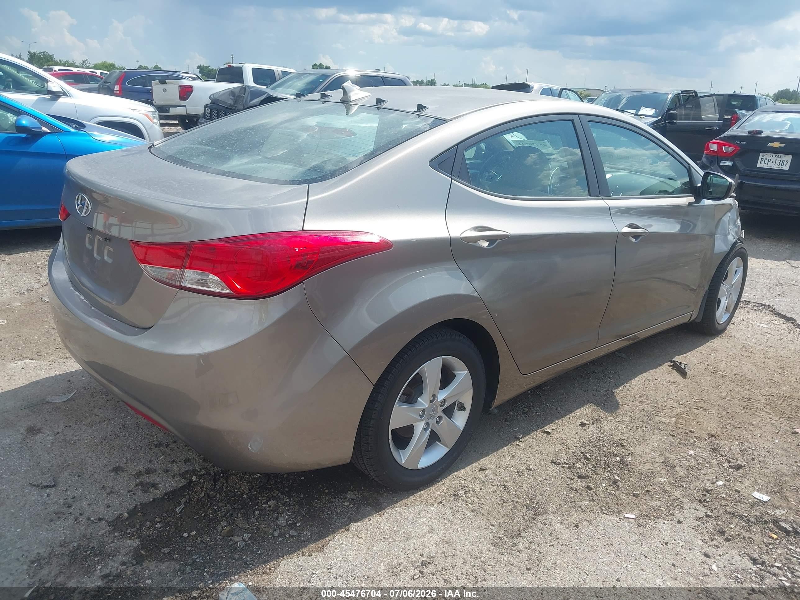2013 Hyundai Elantra Gls Beige vin: 5NPDH4AE0DH267613