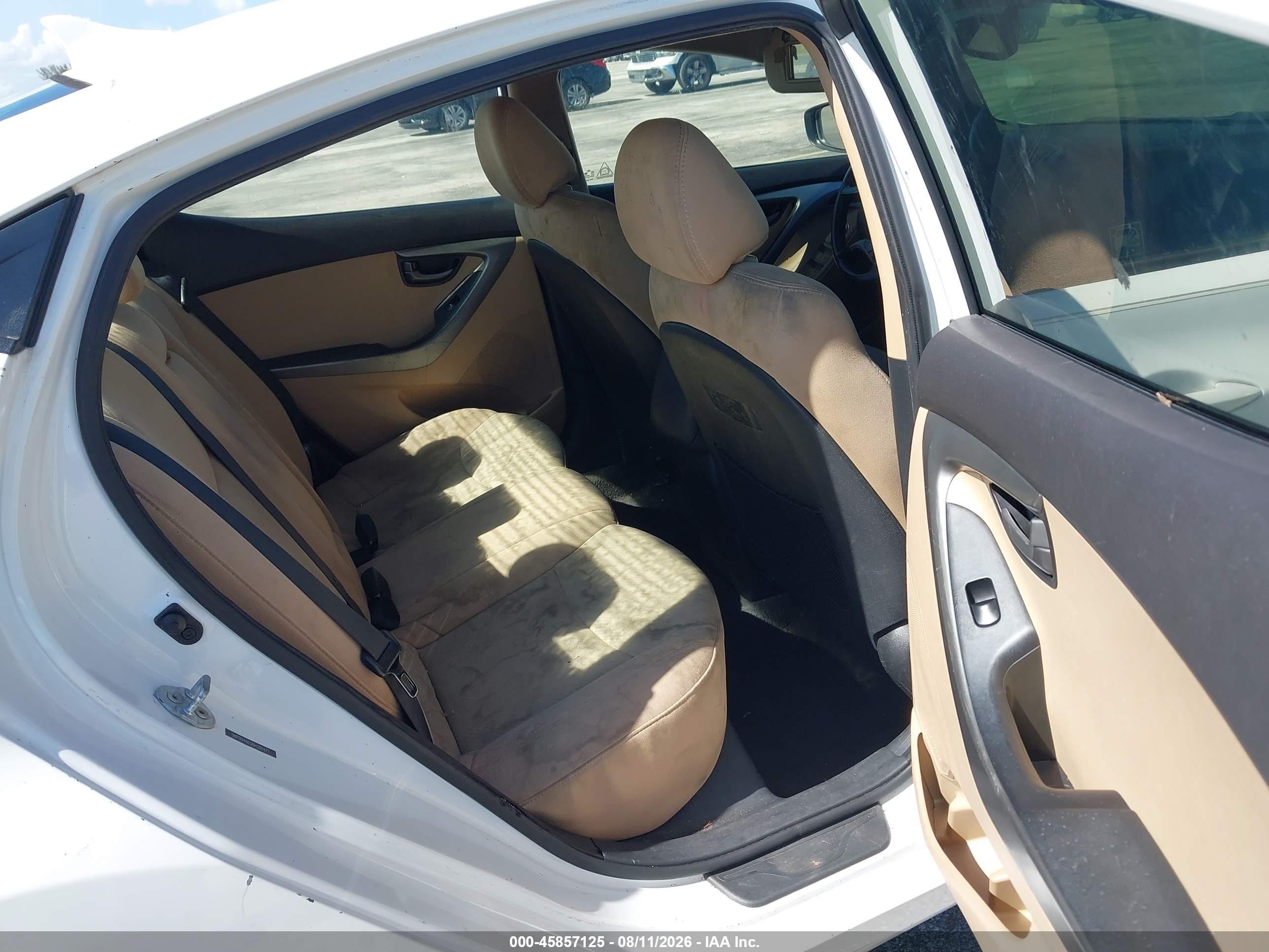 2013 Hyundai Elantra Gls White vin: 5NPDH4AE0DH281477