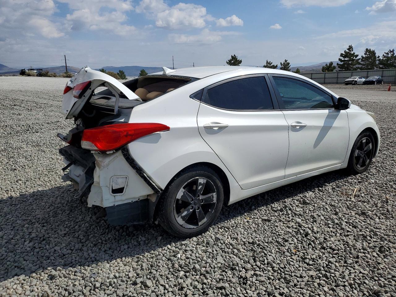 2013 Hyundai Elantra Gls White vin: 5NPDH4AE0DH288672