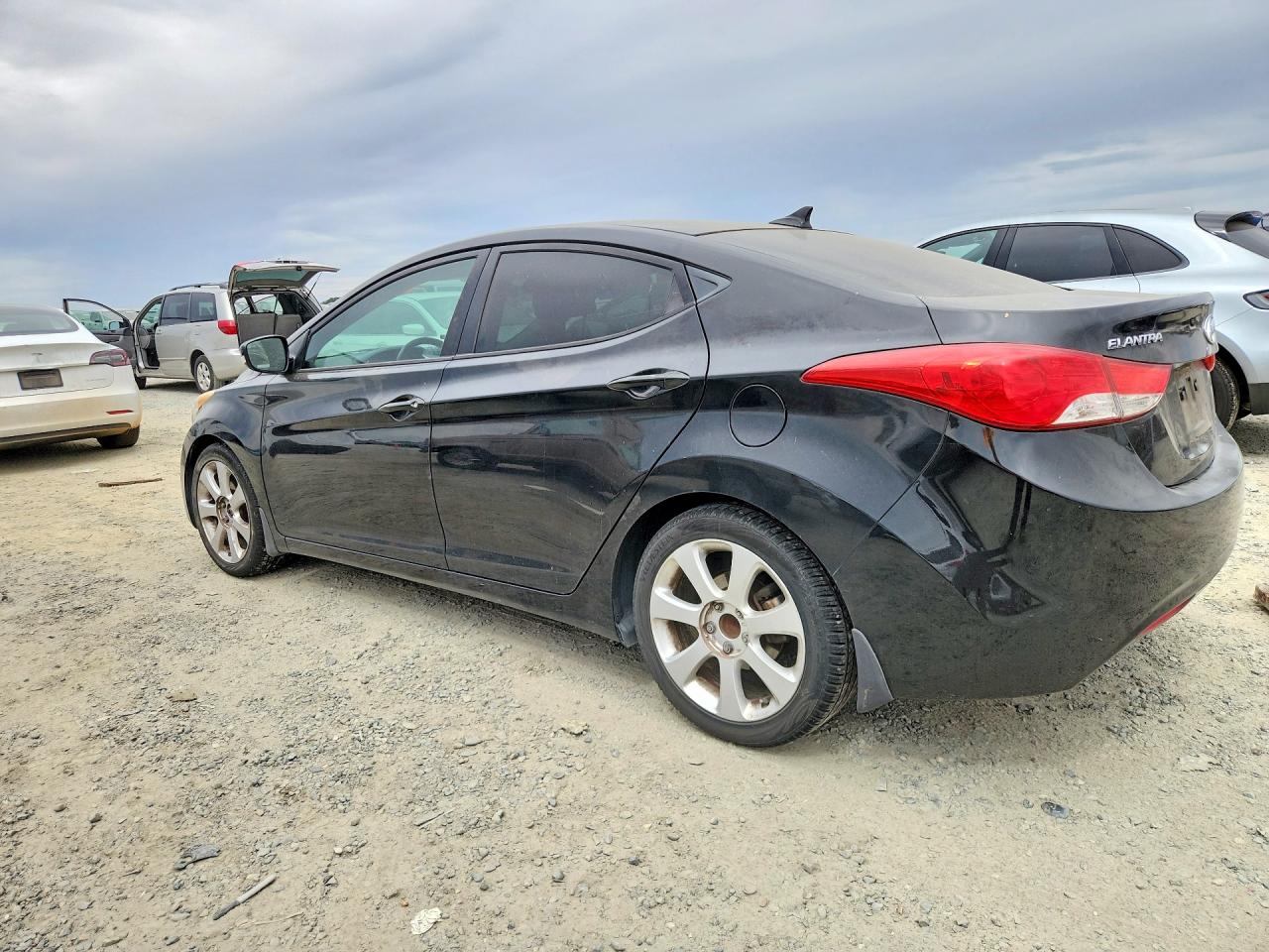 2013 Hyundai Elantra Limited Черный vin: 5NPDH4AE0DH301730