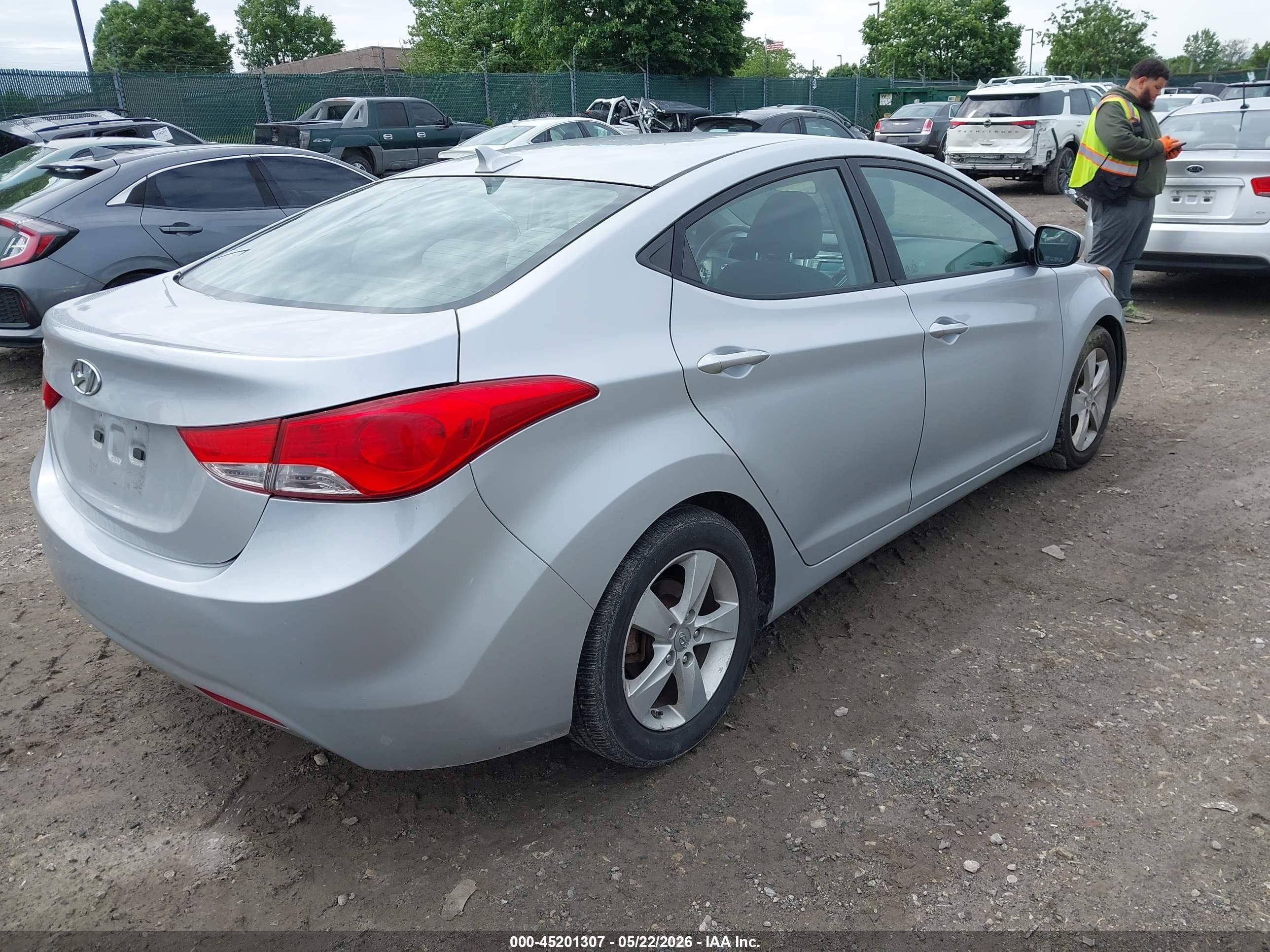 2013 Hyundai Elantra Gls Silver vin: 5NPDH4AE0DH305387