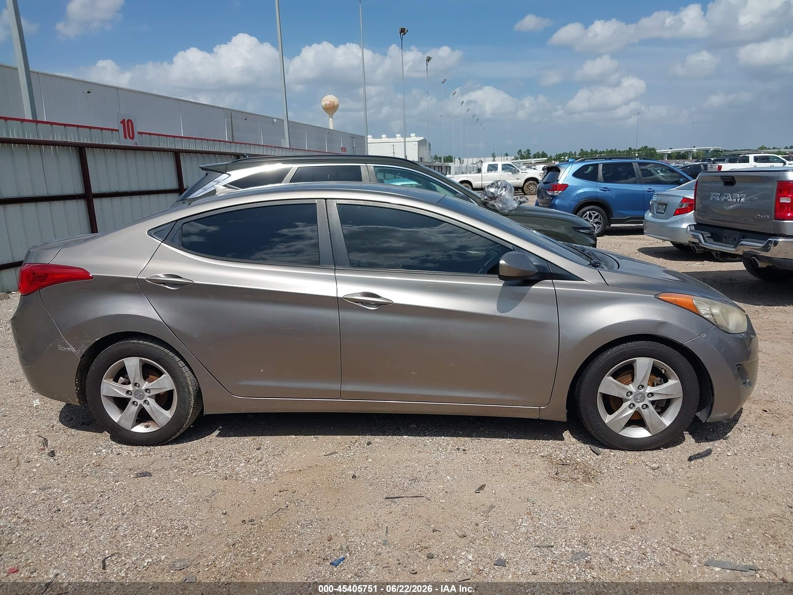 2013 Hyundai Elantra Gls Brown vin: 5NPDH4AE0DH306409