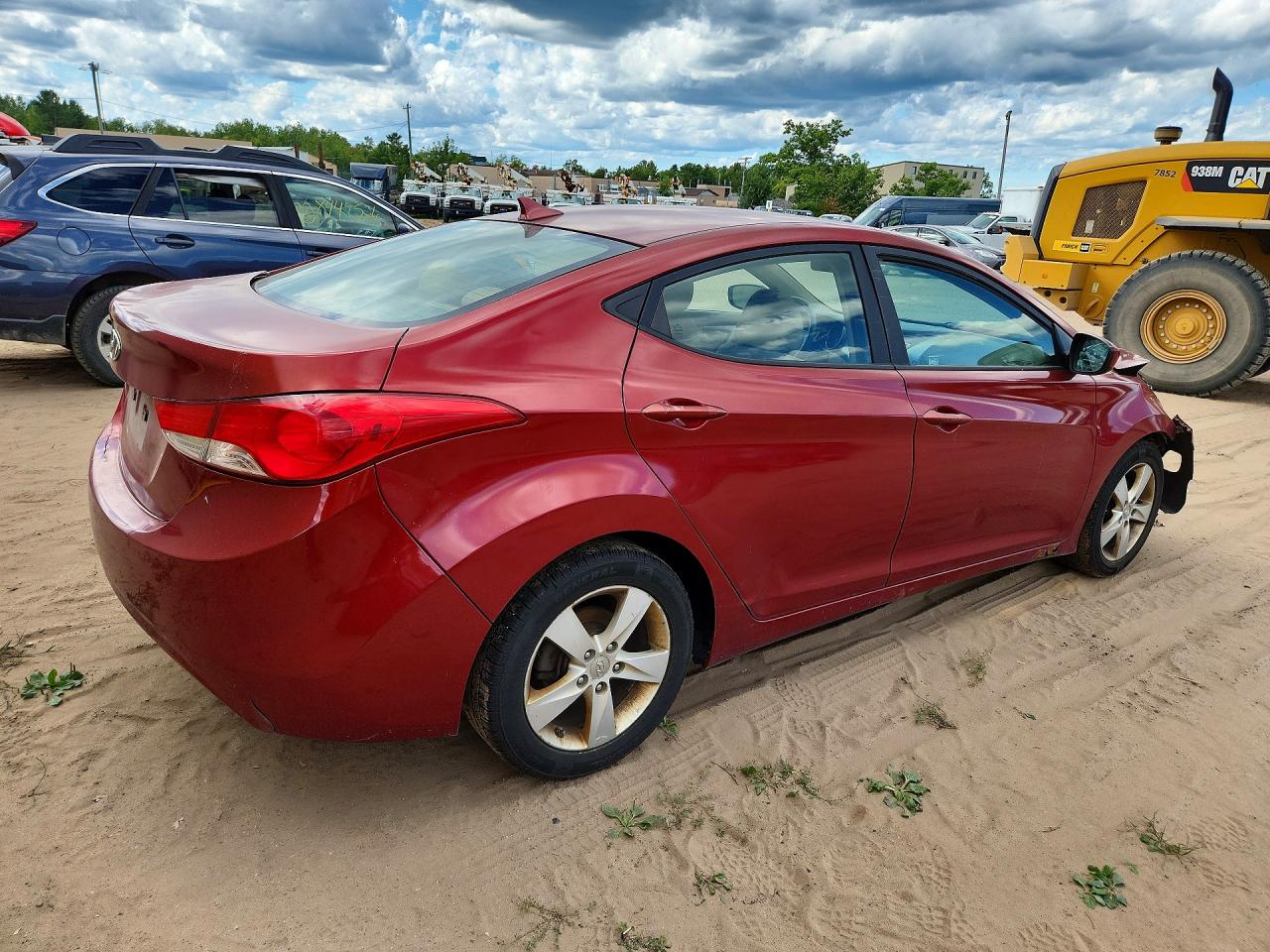 2013 Hyundai Elantra Gls Красный vin: 5NPDH4AE0DH325199