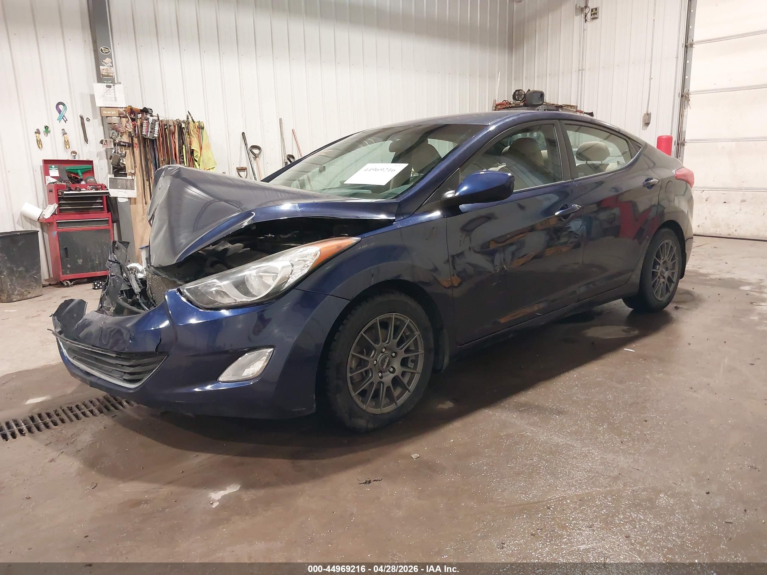 2013 Hyundai Elantra Gls Blue vin: 5NPDH4AE0DH329088