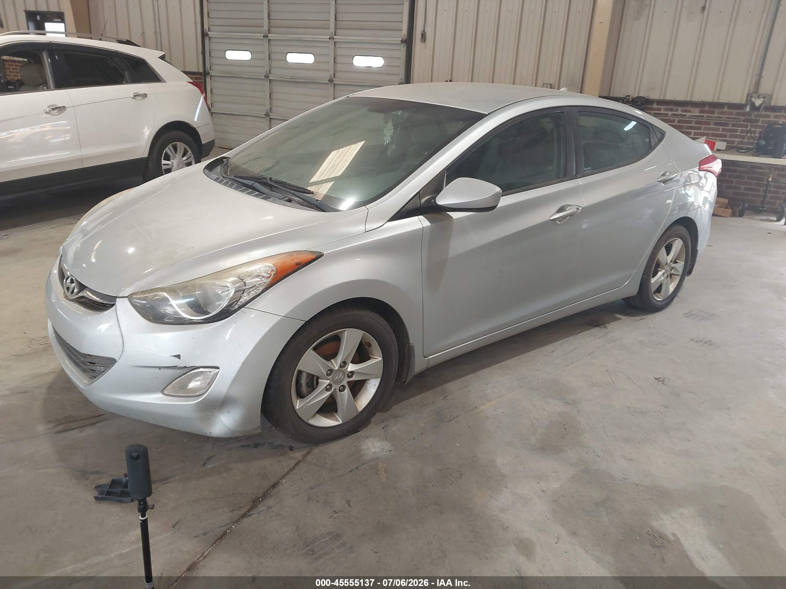 2013 Hyundai Elantra Gls Silver vin: 5NPDH4AE0DH332220