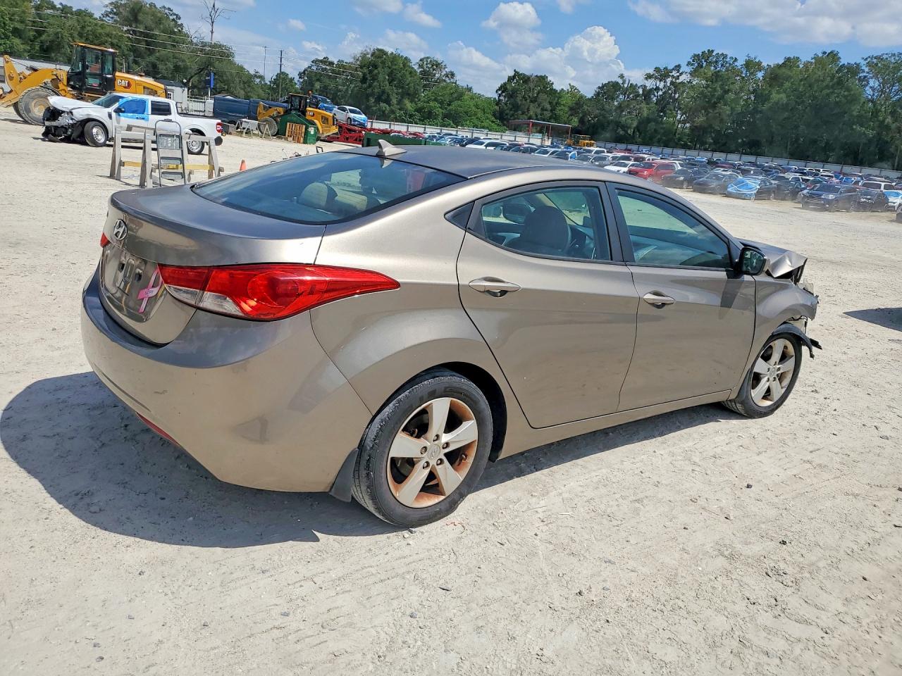 2013 Hyundai Elantra Gls Tan vin: 5NPDH4AE0DH333304