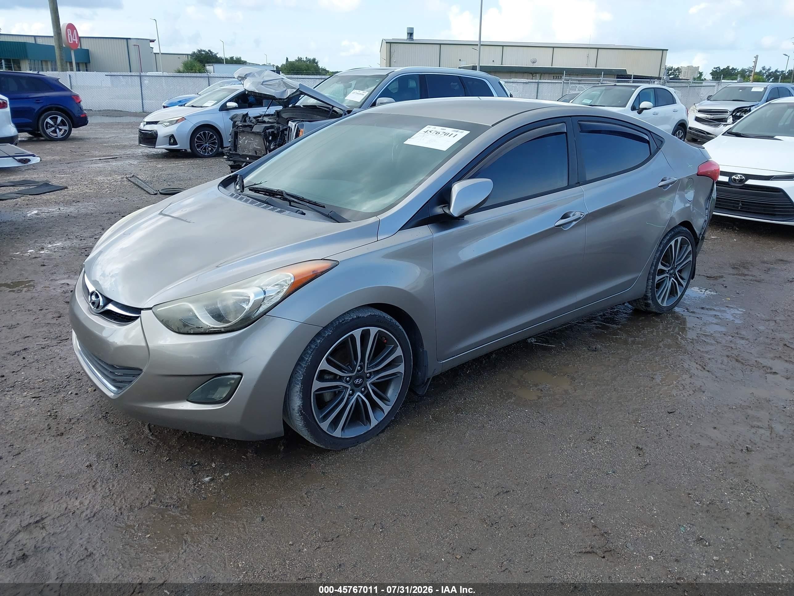 2013 Hyundai Elantra Gls Beige vin: 5NPDH4AE0DH365427
