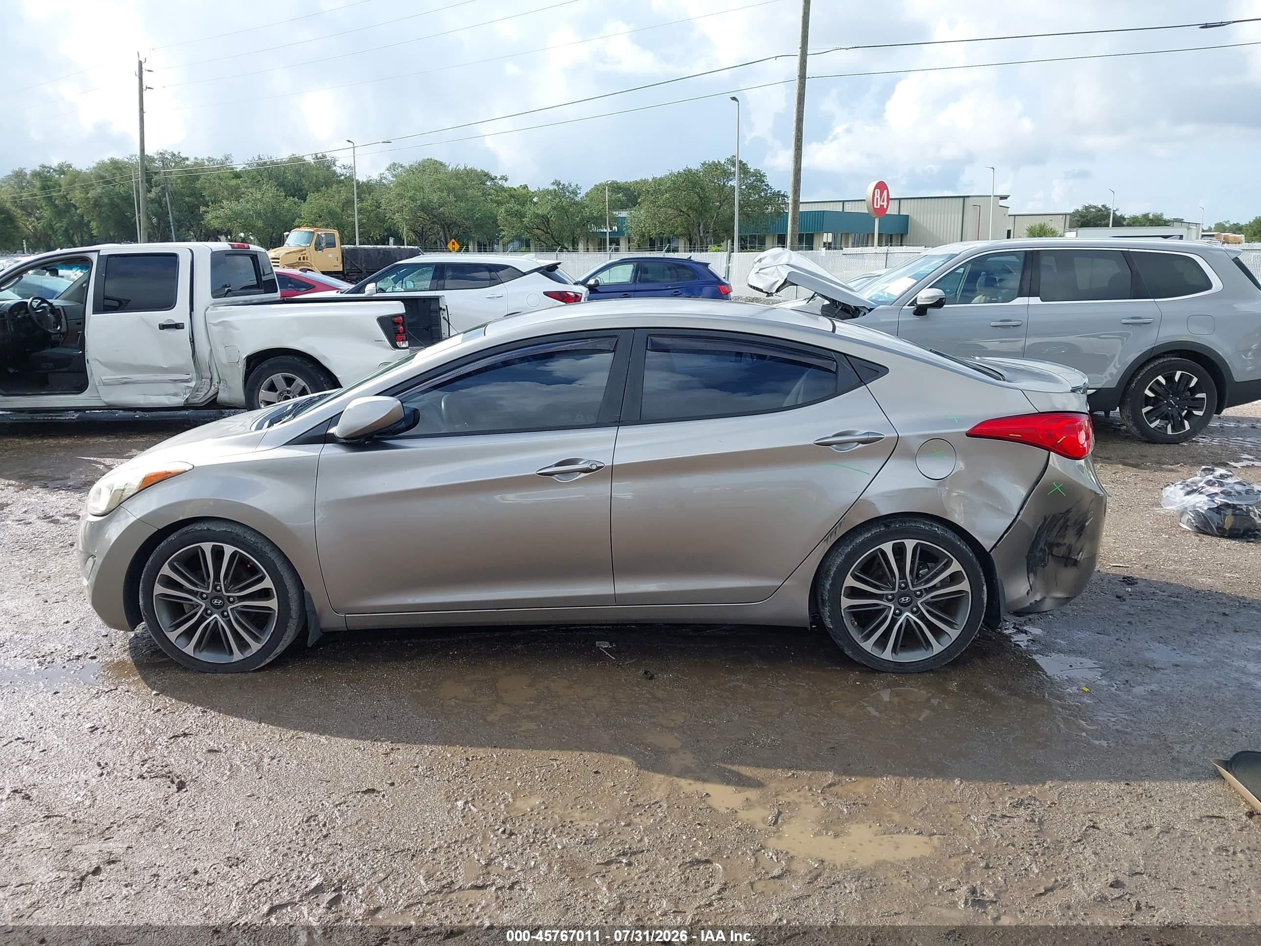 2013 Hyundai Elantra Gls Beige vin: 5NPDH4AE0DH365427