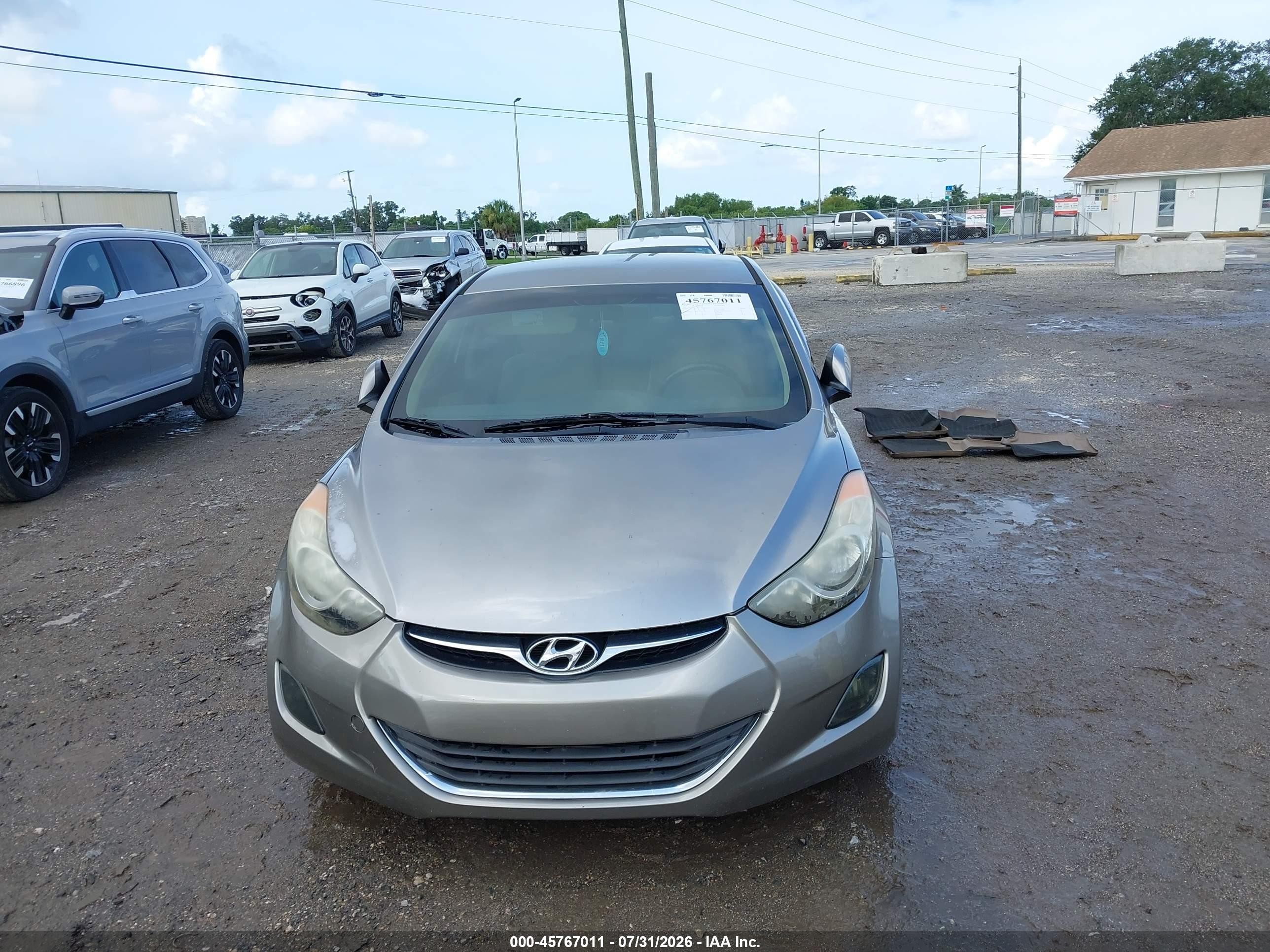 2013 Hyundai Elantra Gls Beige vin: 5NPDH4AE0DH365427