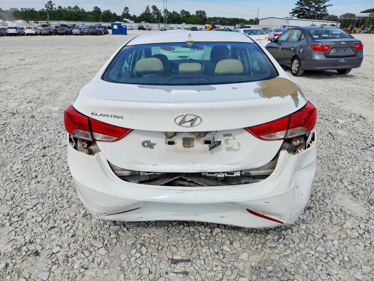 2013 Hyundai Elantra Gls White vin: 5NPDH4AE0DH371888