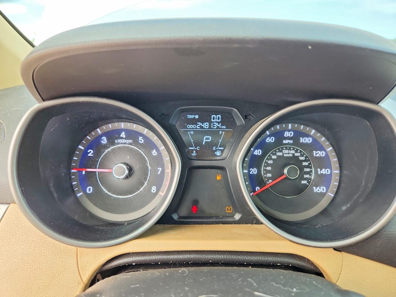 2013 Hyundai Elantra Gls White vin: 5NPDH4AE0DH371888