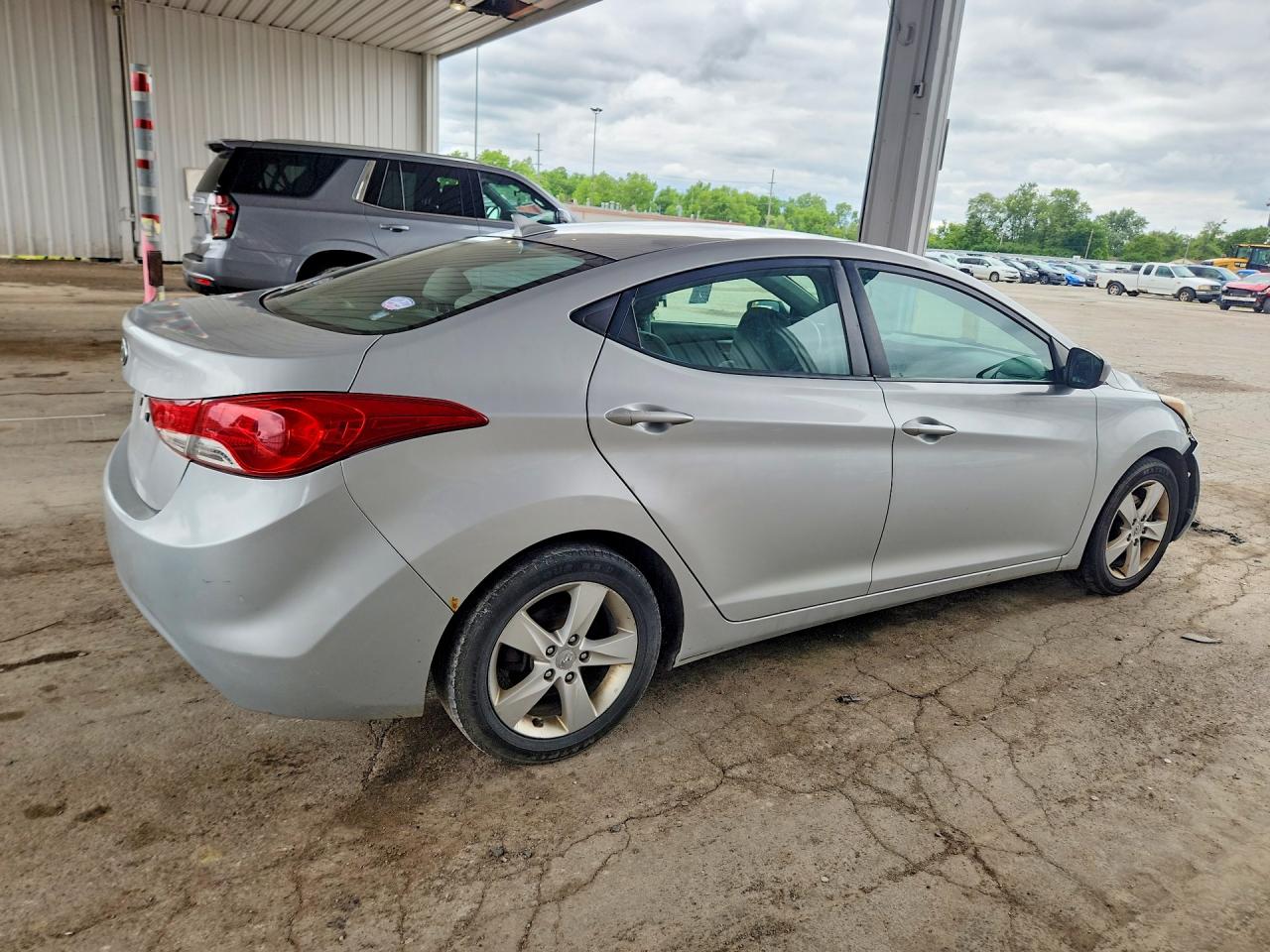 2013 Hyundai Elantra Gls Серебряный vin: 5NPDH4AE0DH377206