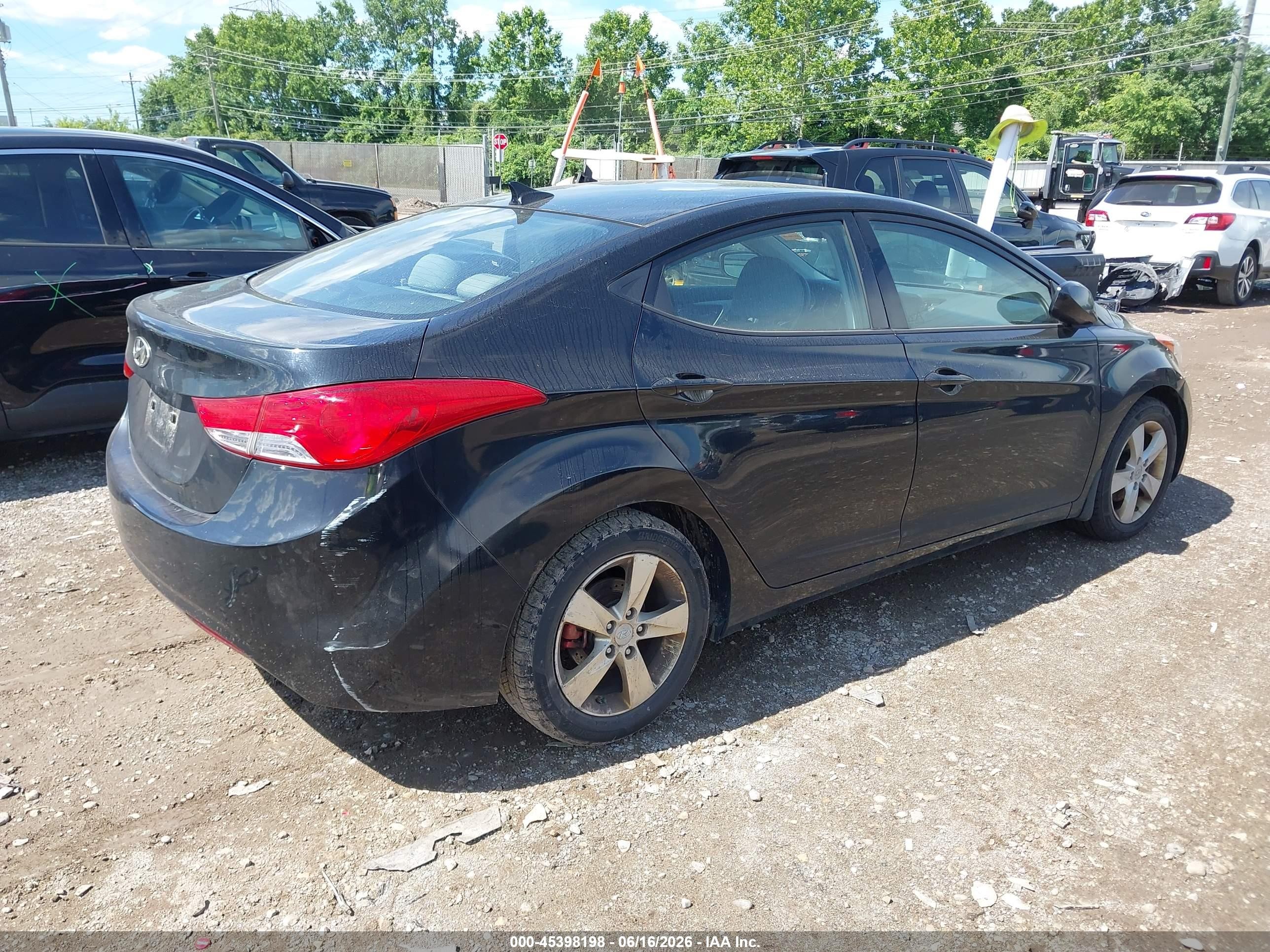2013 Hyundai Elantra Gls Black vin: 5NPDH4AE0DH395656