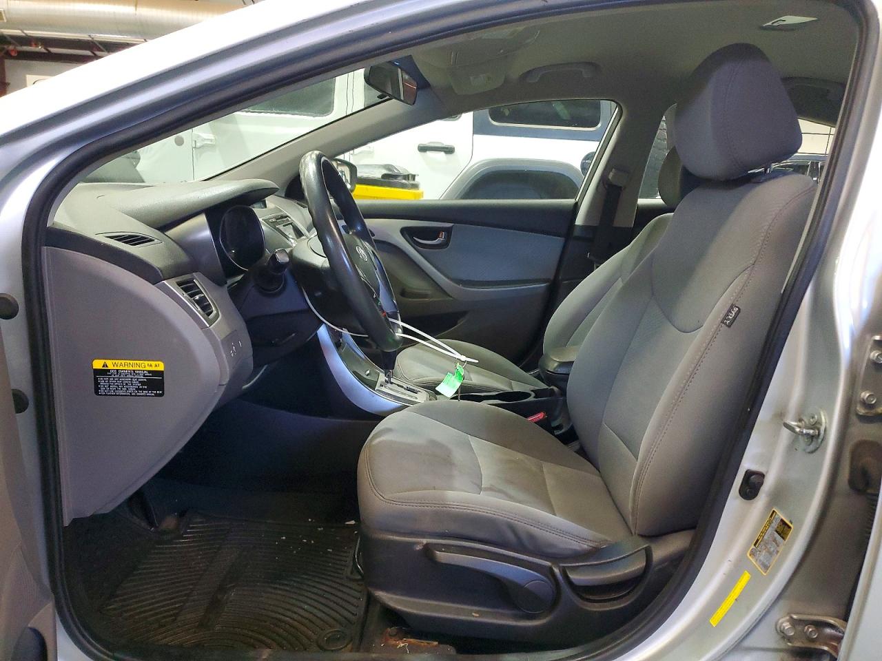 2013 Hyundai Elantra Silver vin: 5NPDH4AE0DH401049