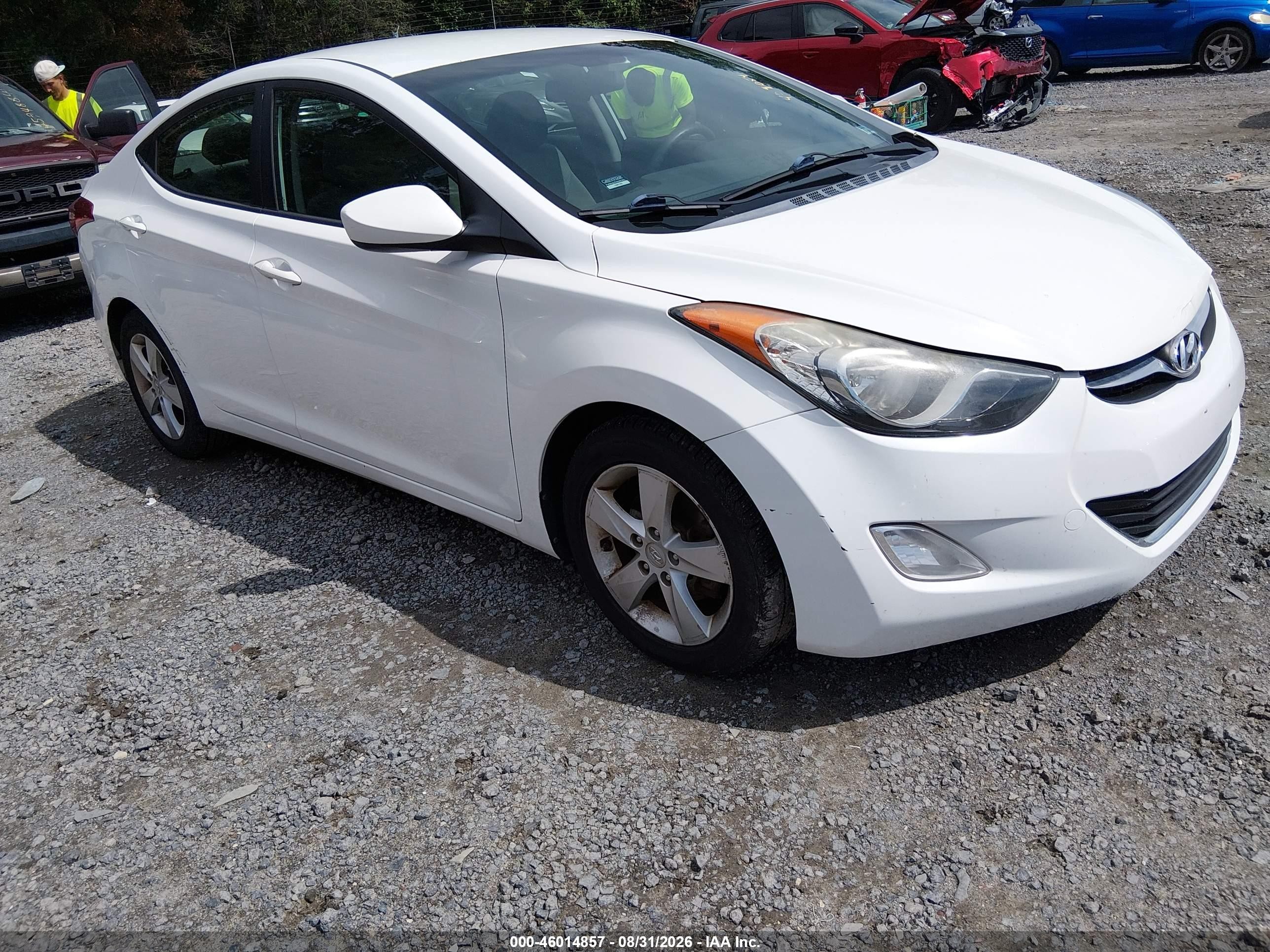 2013 Hyundai Elantra Gls Белый vin: 5NPDH4AE0DH409054