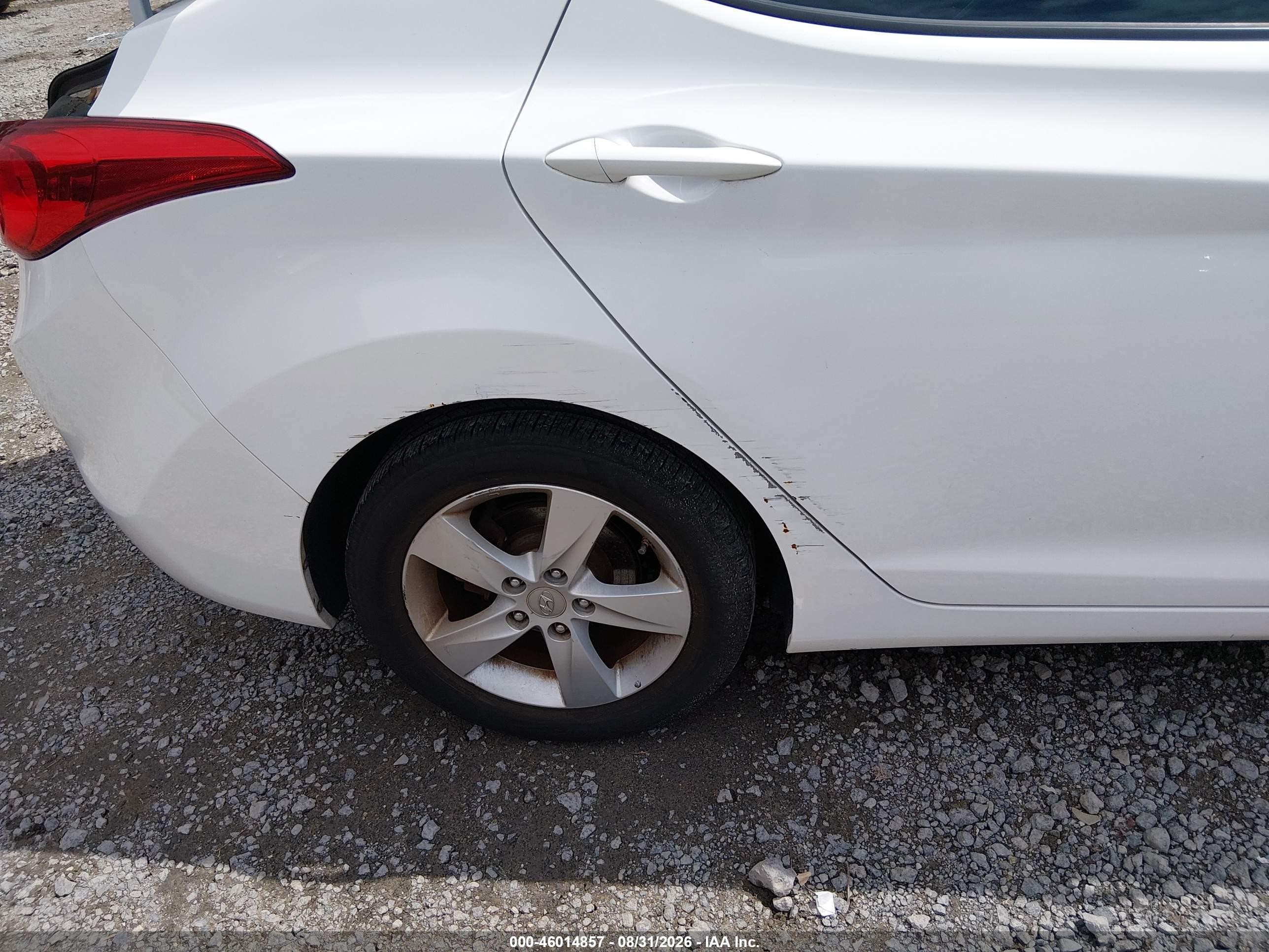 2013 Hyundai Elantra Gls Белый vin: 5NPDH4AE0DH409054