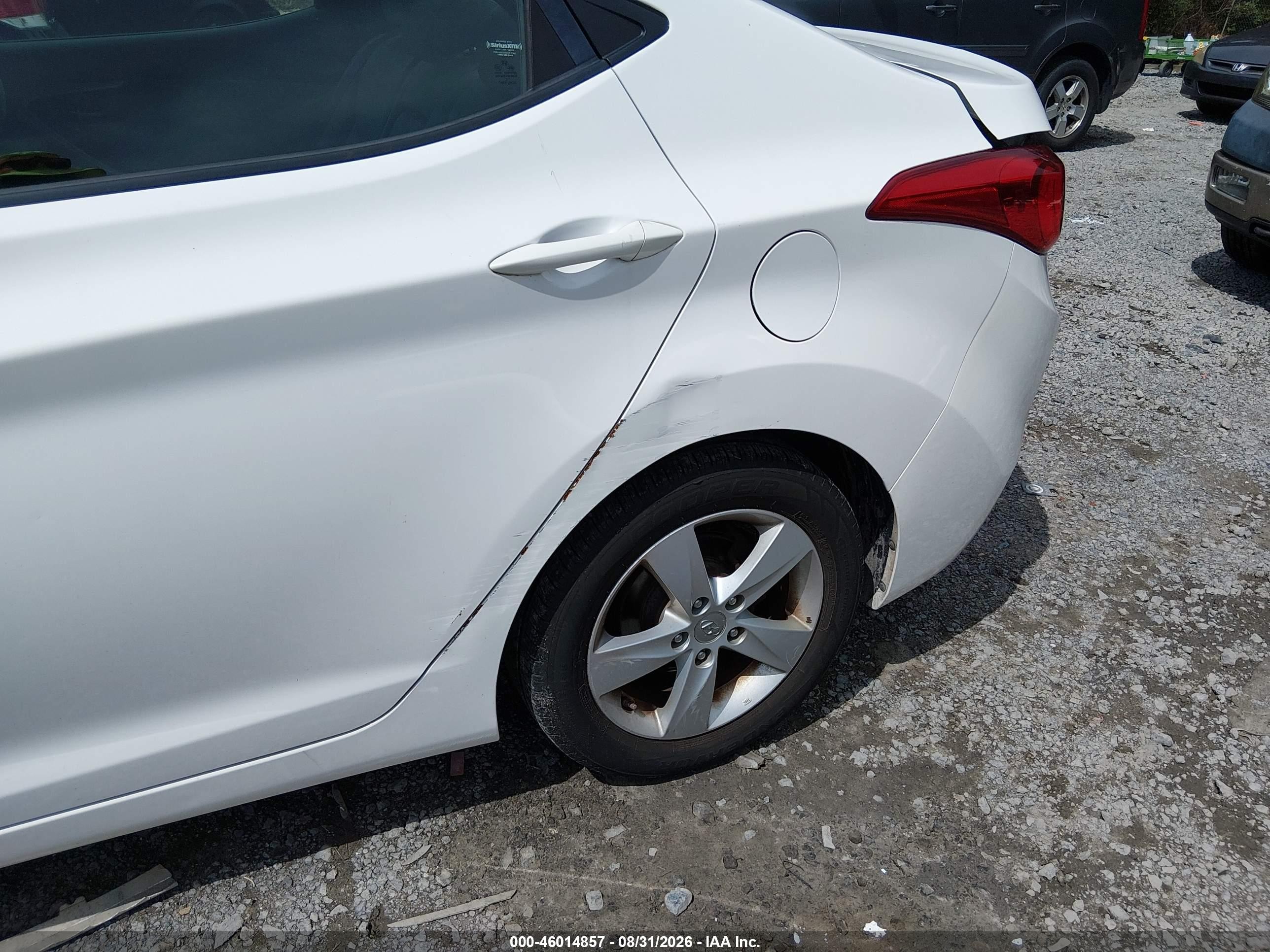 2013 Hyundai Elantra Gls Белый vin: 5NPDH4AE0DH409054