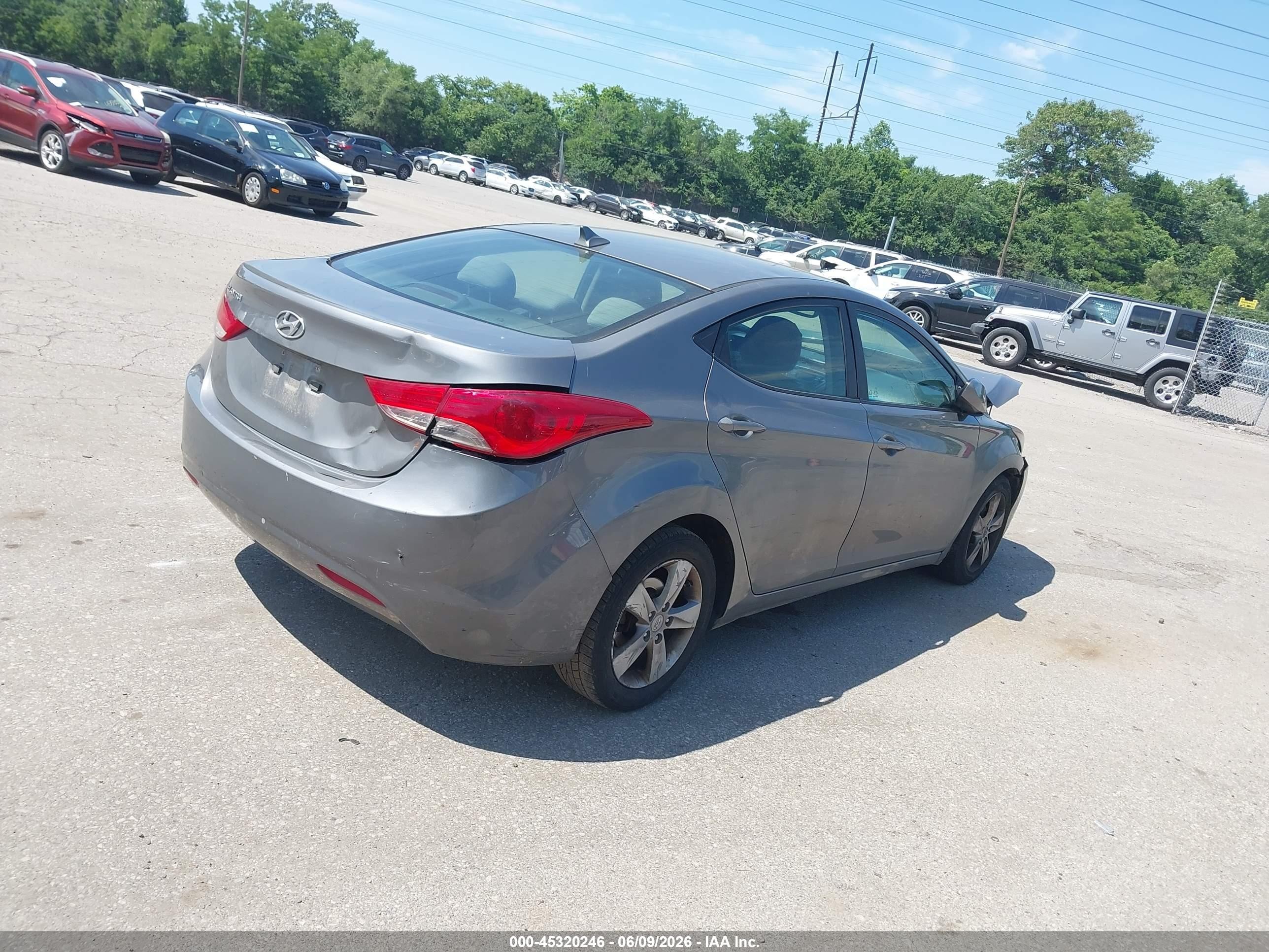 2013 Hyundai Elantra Gls Gray vin: 5NPDH4AE0DH412052