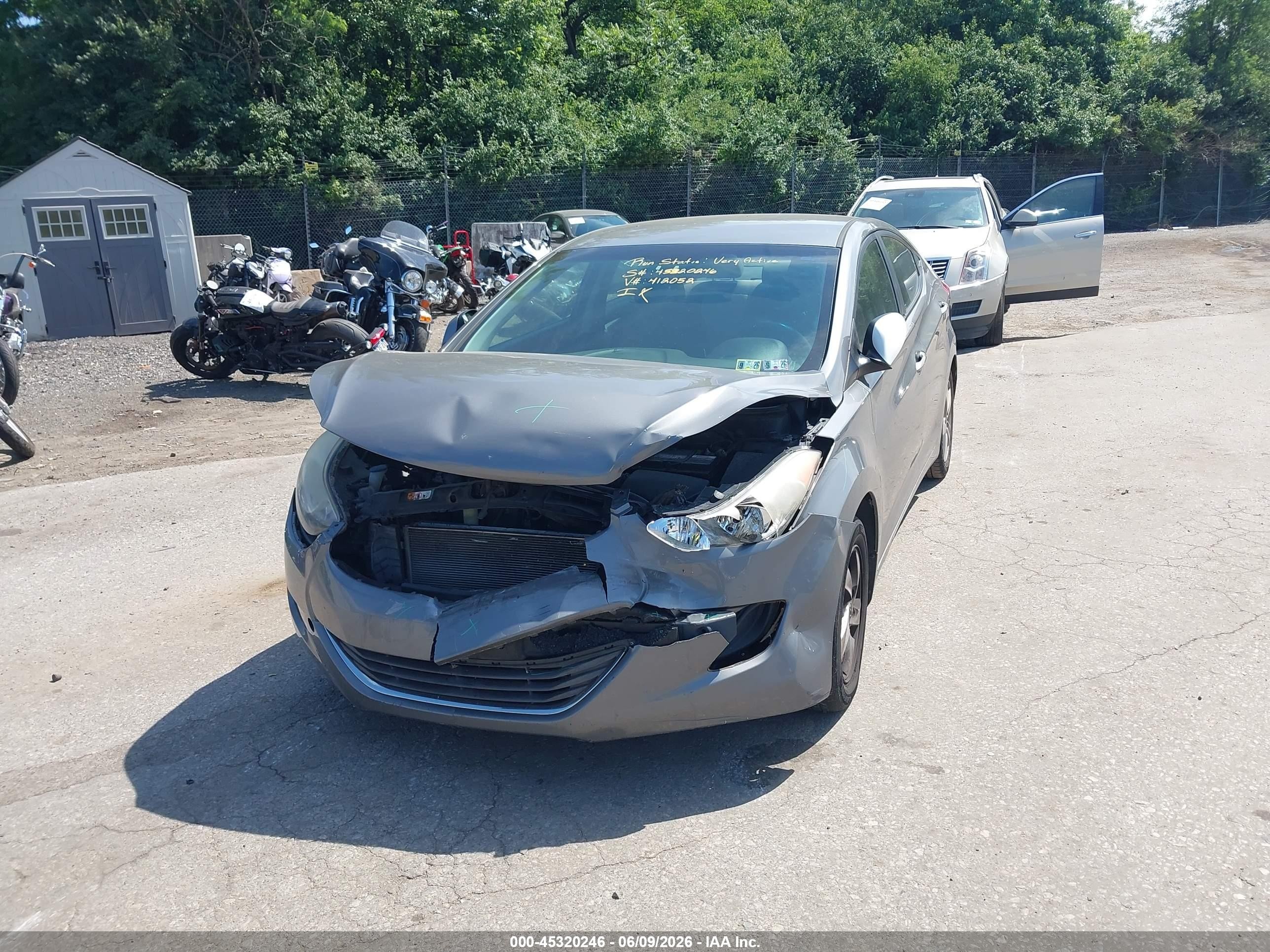 2013 Hyundai Elantra Gls Gray vin: 5NPDH4AE0DH412052