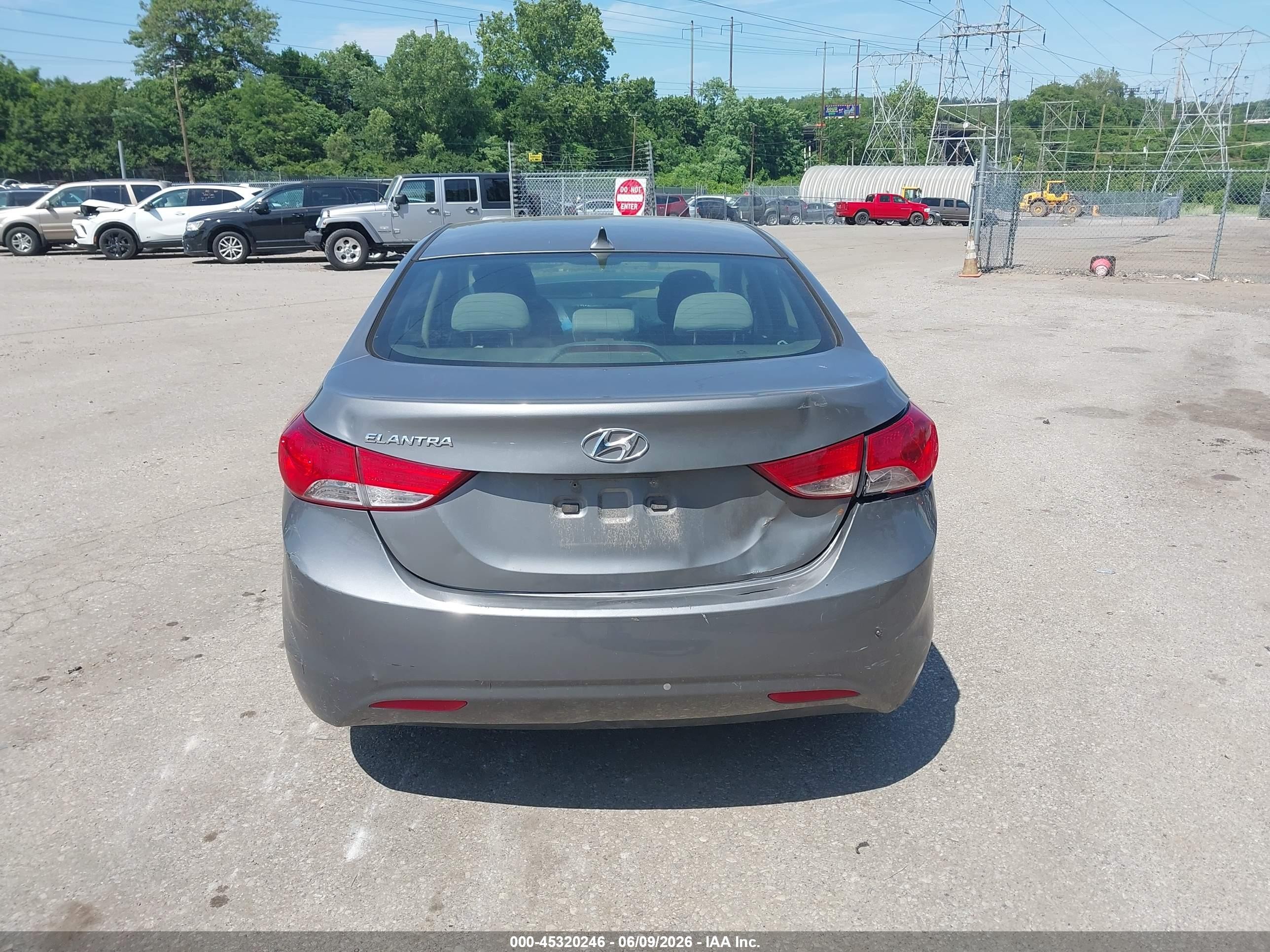 2013 Hyundai Elantra Gls Gray vin: 5NPDH4AE0DH412052