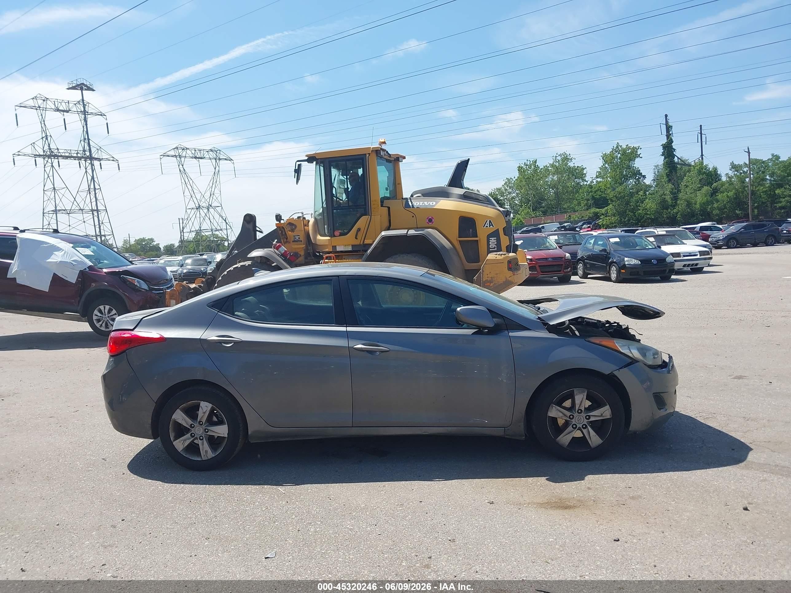 2013 Hyundai Elantra Gls Gray vin: 5NPDH4AE0DH412052