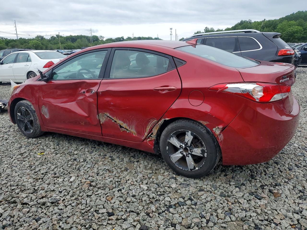 2013 Hyundai Elantra Gls Red vin: 5NPDH4AE0DH428462