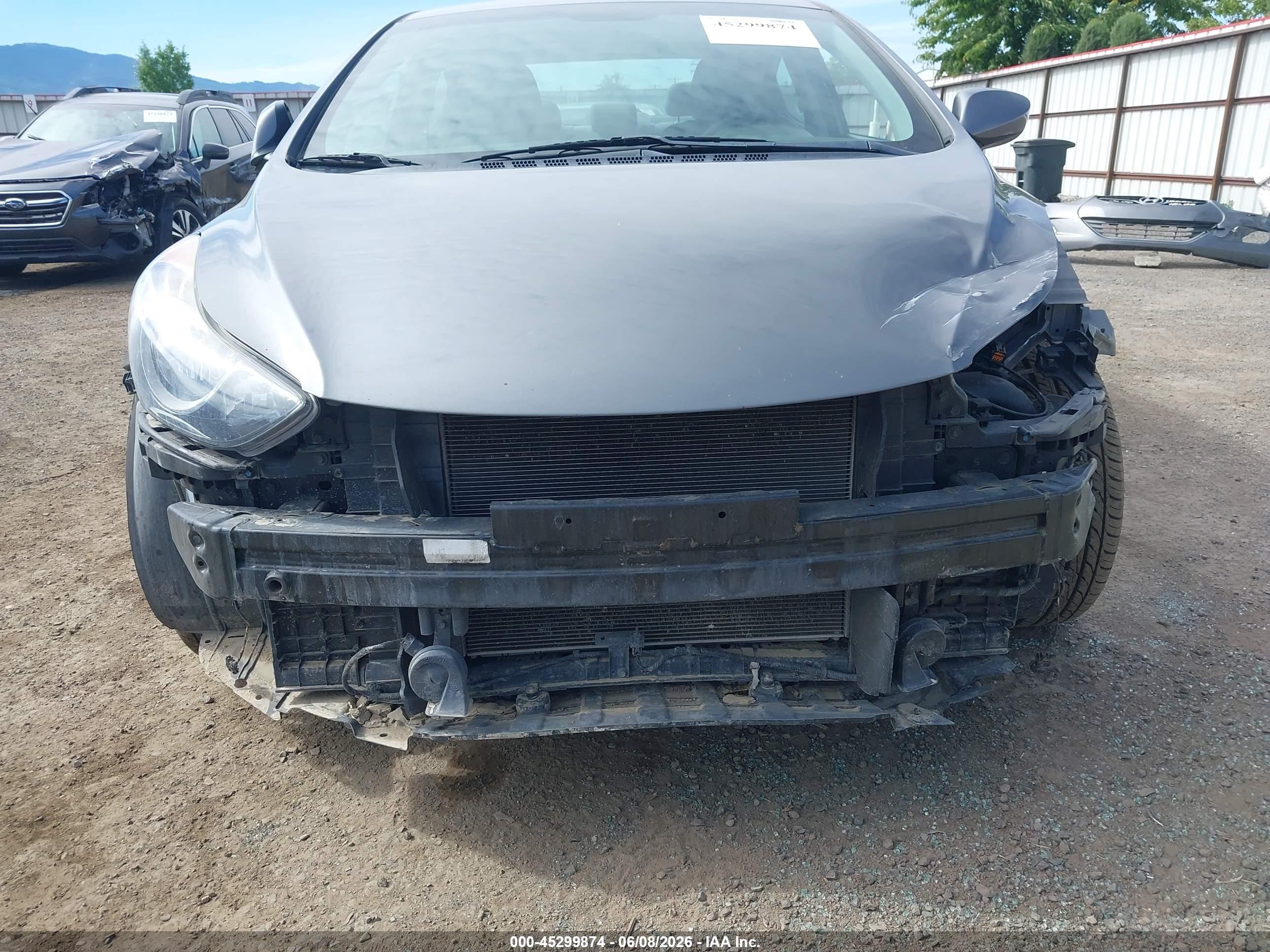 2013 Hyundai Elantra Gls Gray vin: 5NPDH4AE0DH448128