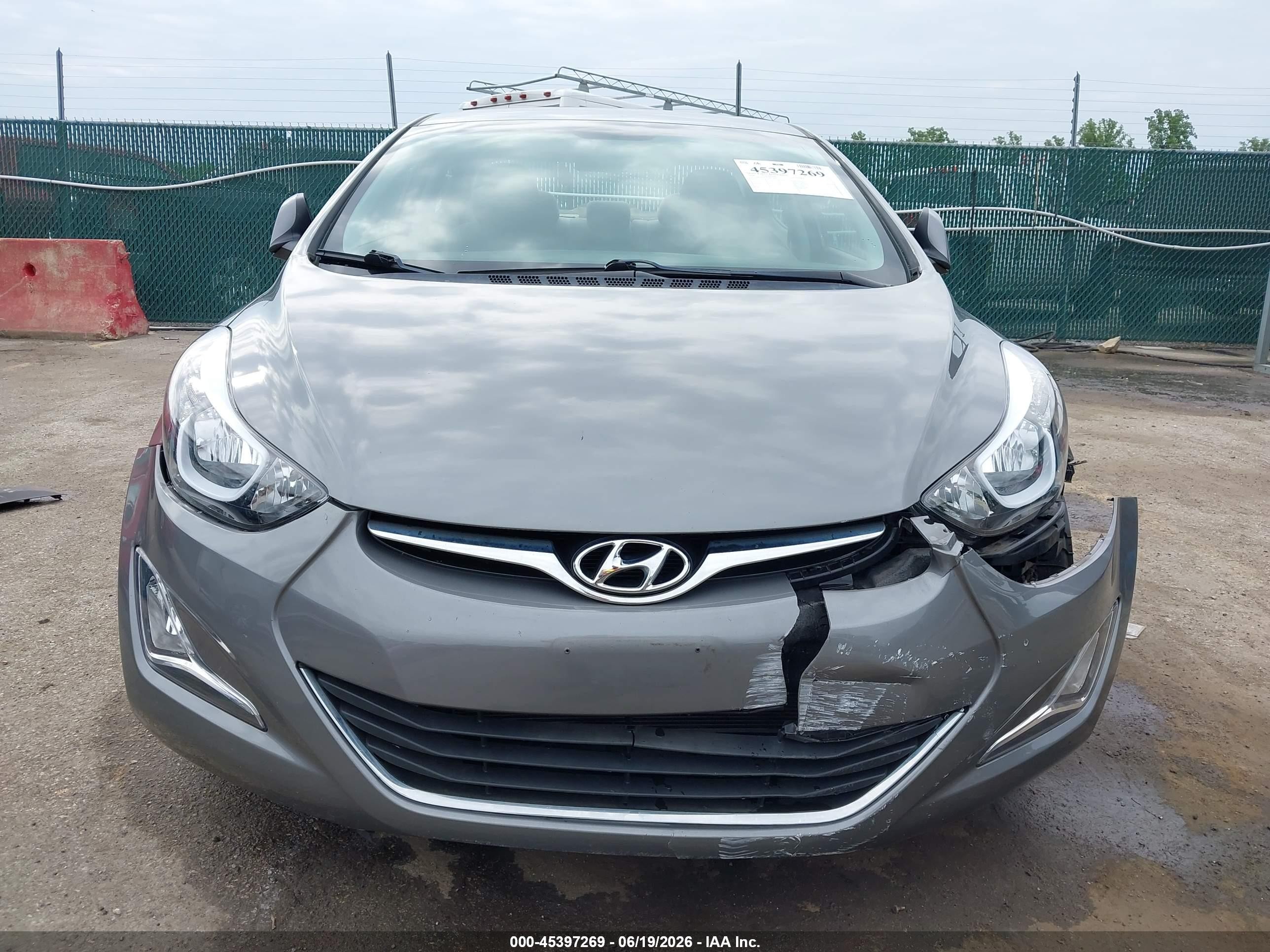2014 Hyundai Elantra Se Gray vin: 5NPDH4AE0EH455842