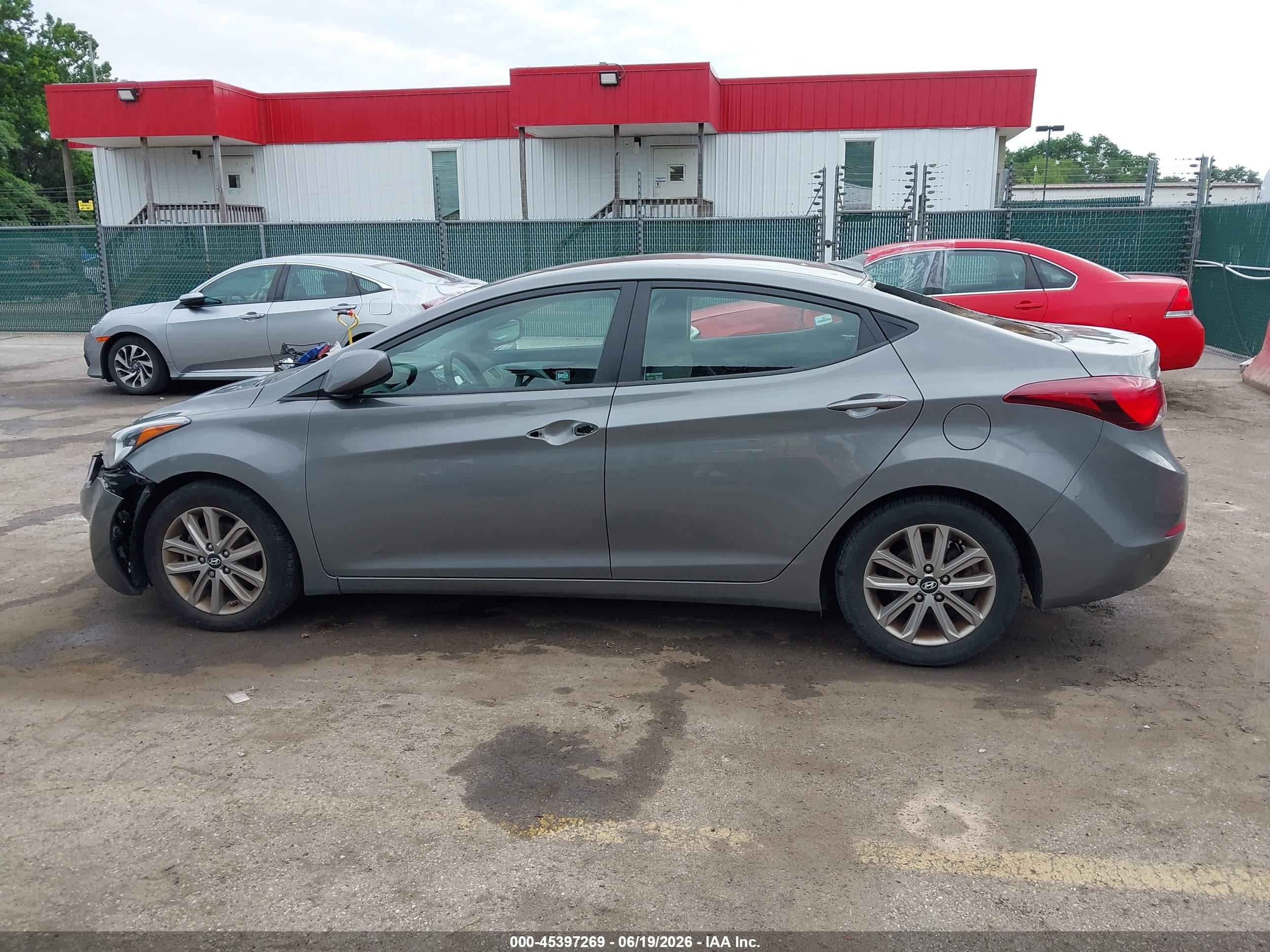 2014 Hyundai Elantra Se Gray vin: 5NPDH4AE0EH455842