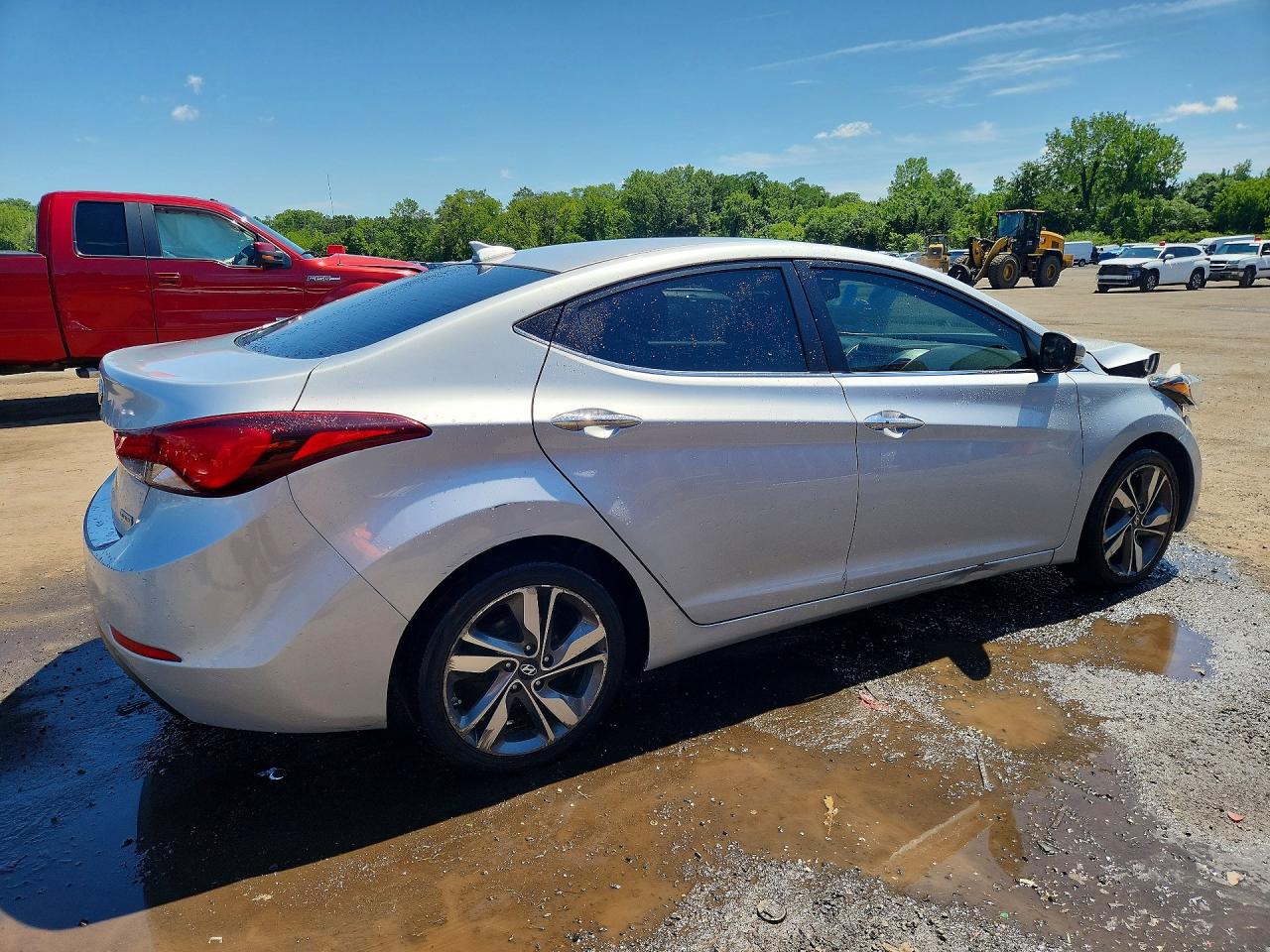 2014 Hyundai Elantra Limited Silver vin: 5NPDH4AE0EH459535