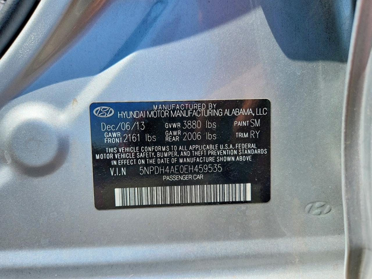 2014 Hyundai Elantra Limited Silver vin: 5NPDH4AE0EH459535
