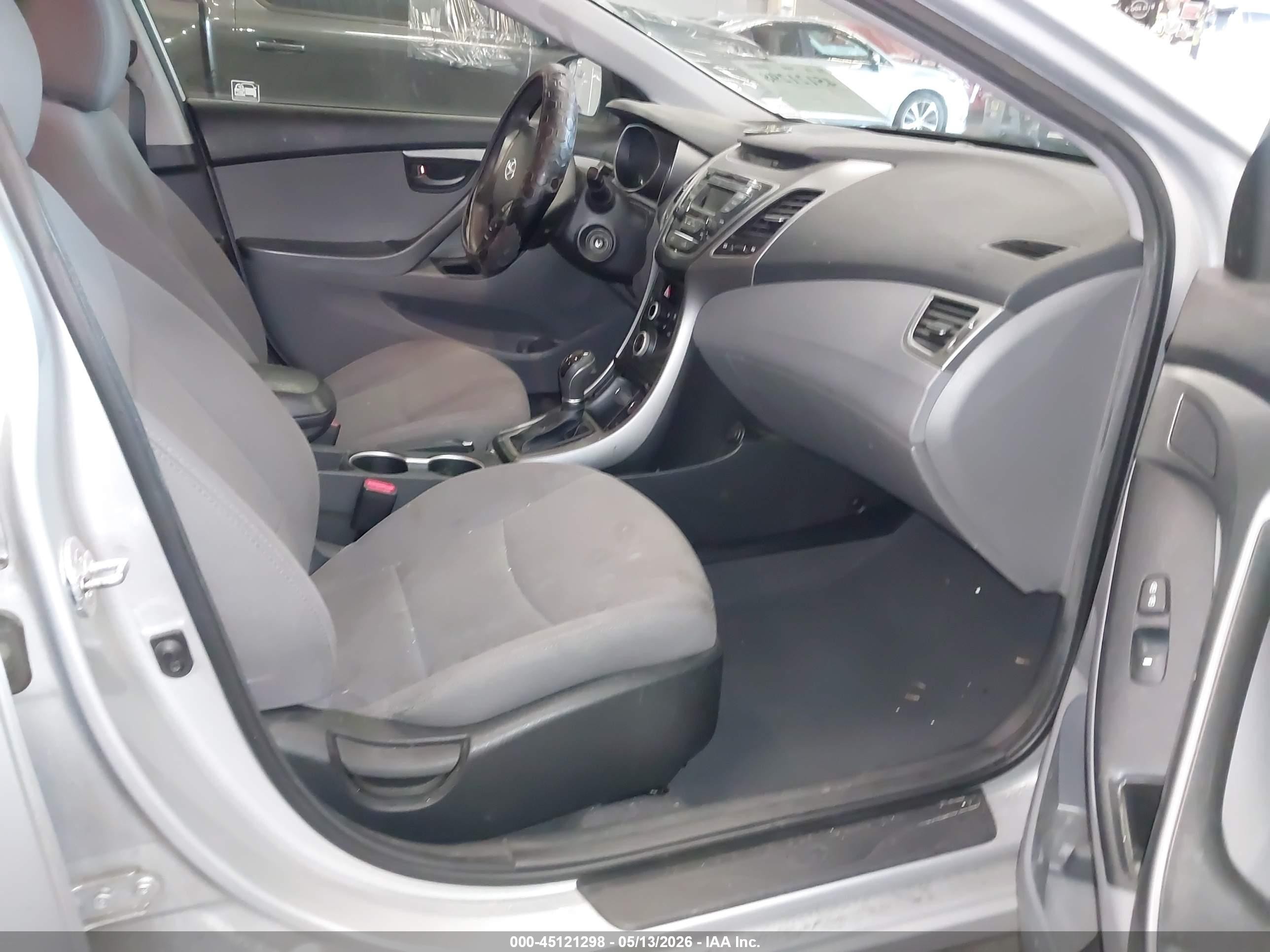 2014 Hyundai Elantra Se Gray vin: 5NPDH4AE0EH463701