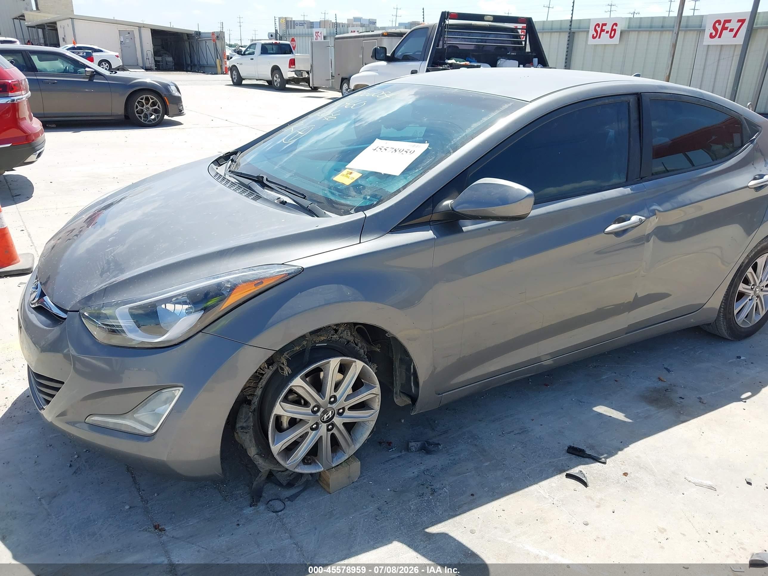 2014 Hyundai Elantra Se Серебряный vin: 5NPDH4AE0EH471460