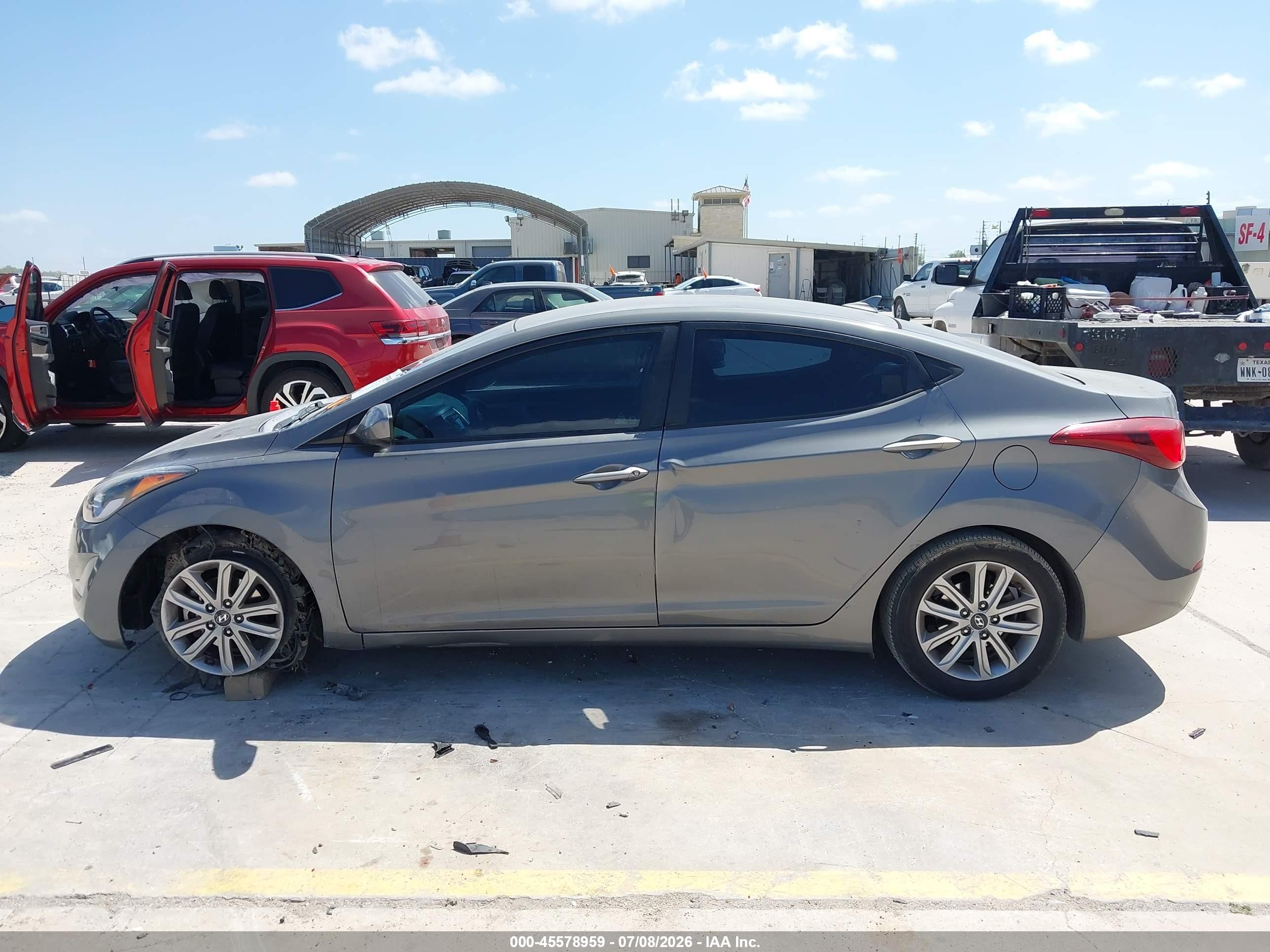 2014 Hyundai Elantra Se Серебряный vin: 5NPDH4AE0EH471460