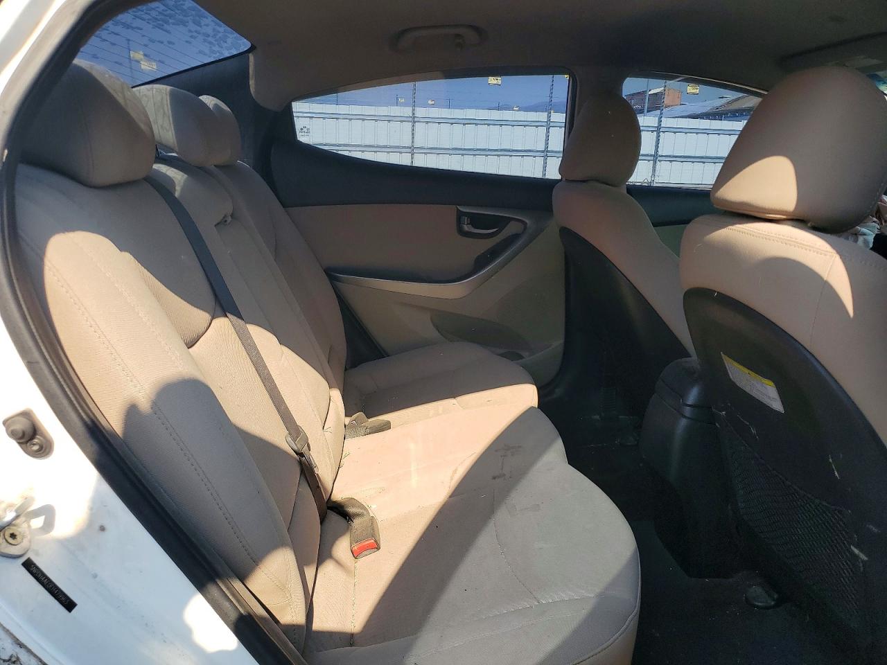 2014 Hyundai Elantra Se White vin: 5NPDH4AE0EH479963
