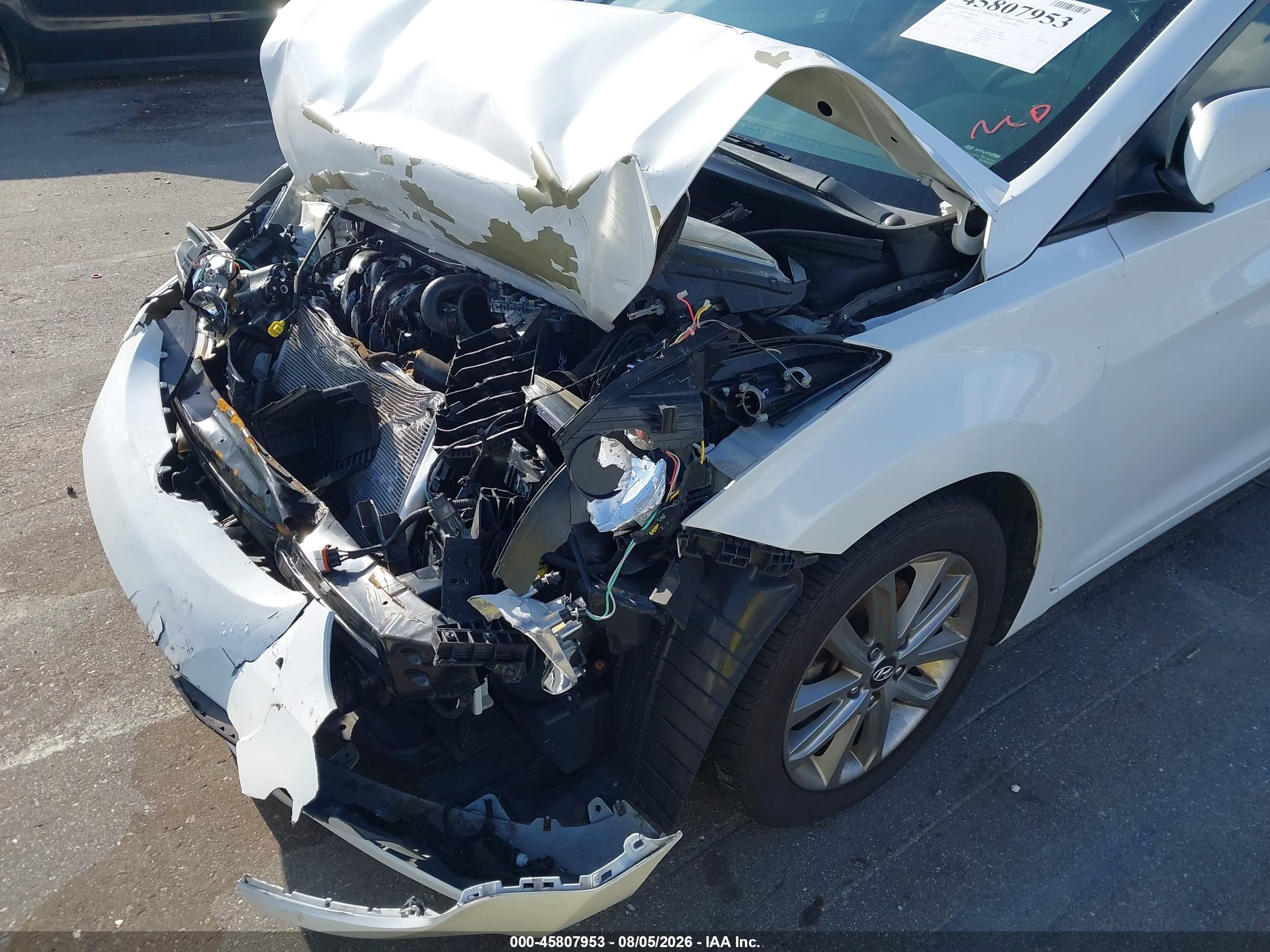 2014 Hyundai Elantra Se White vin: 5NPDH4AE0EH480918