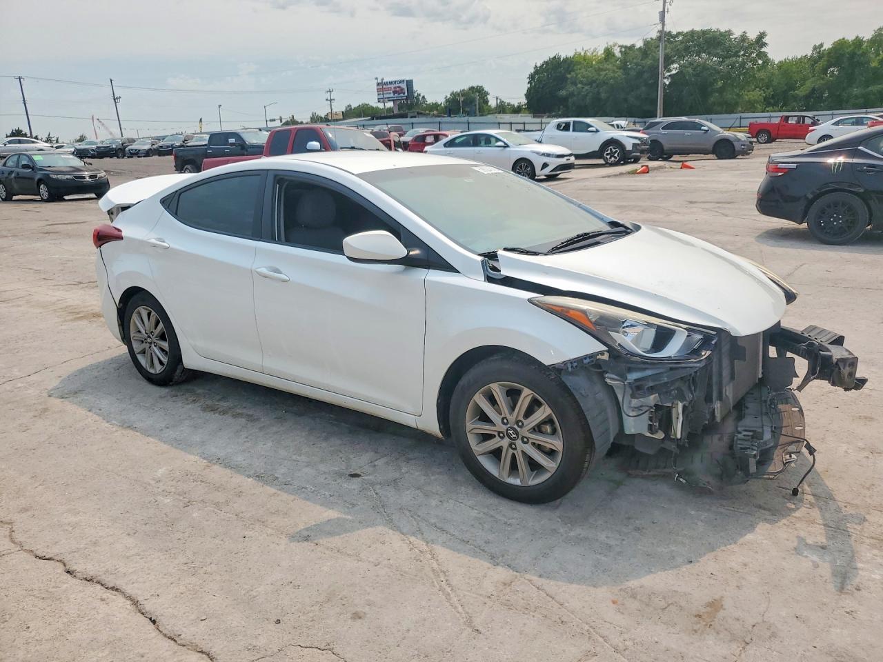 2014 Hyundai Elantra Se White vin: 5NPDH4AE0EH481812