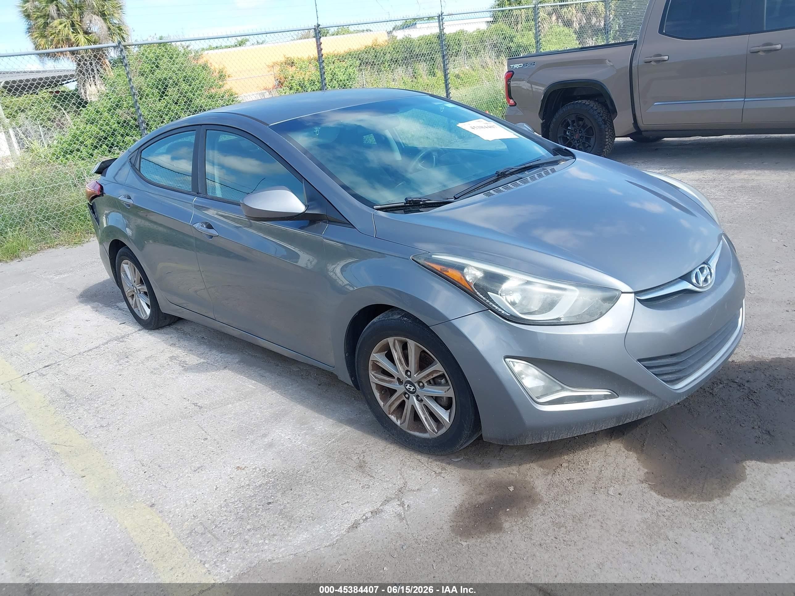 2014 Hyundai Elantra Se Gray vin: 5NPDH4AE0EH483480