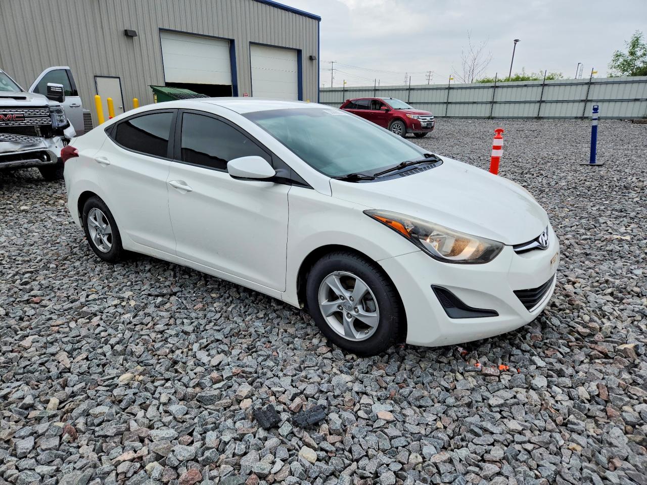 2014 Hyundai Elantra Se White vin: 5NPDH4AE0EH487612
