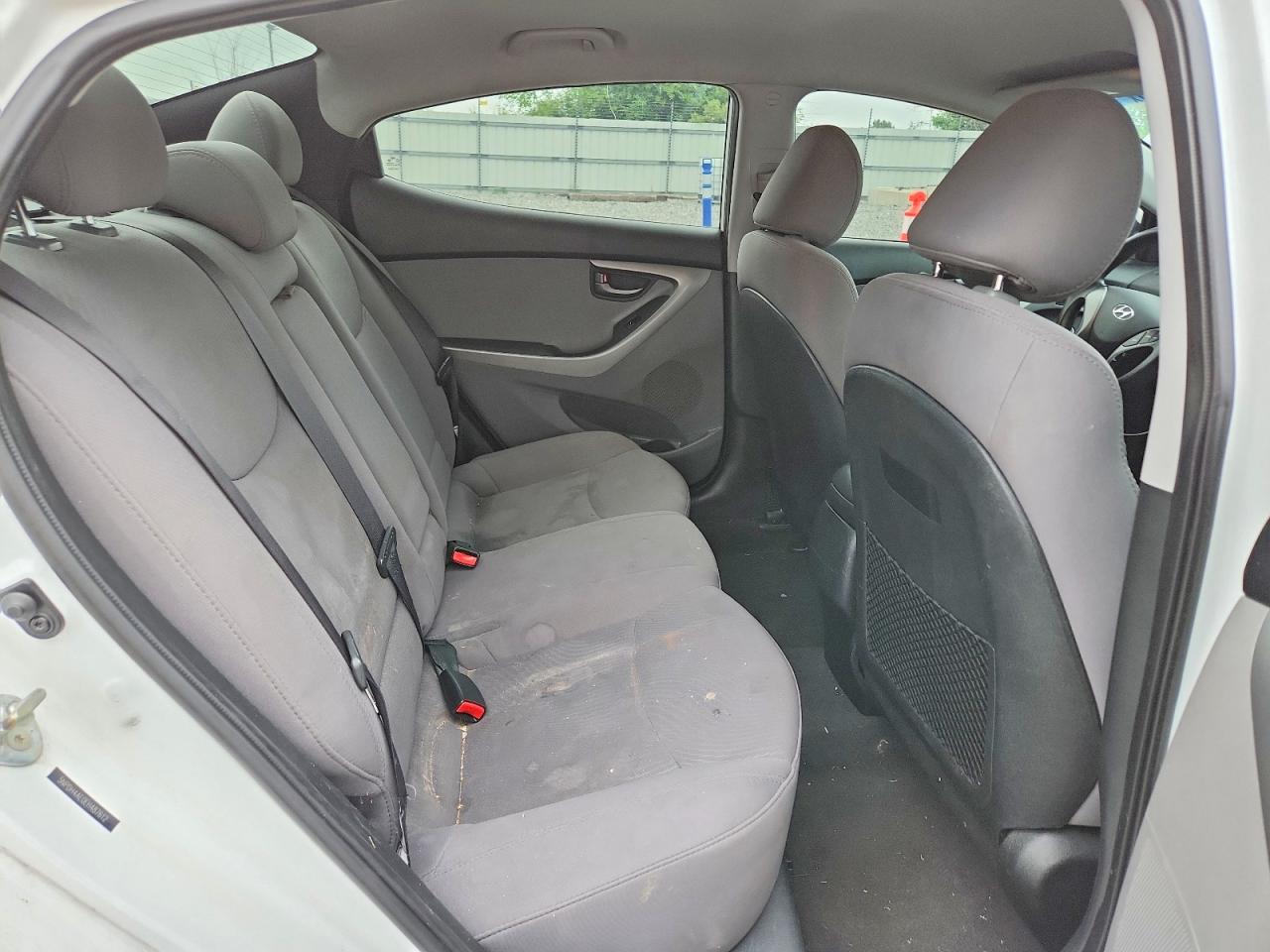 2014 Hyundai Elantra Se White vin: 5NPDH4AE0EH487612
